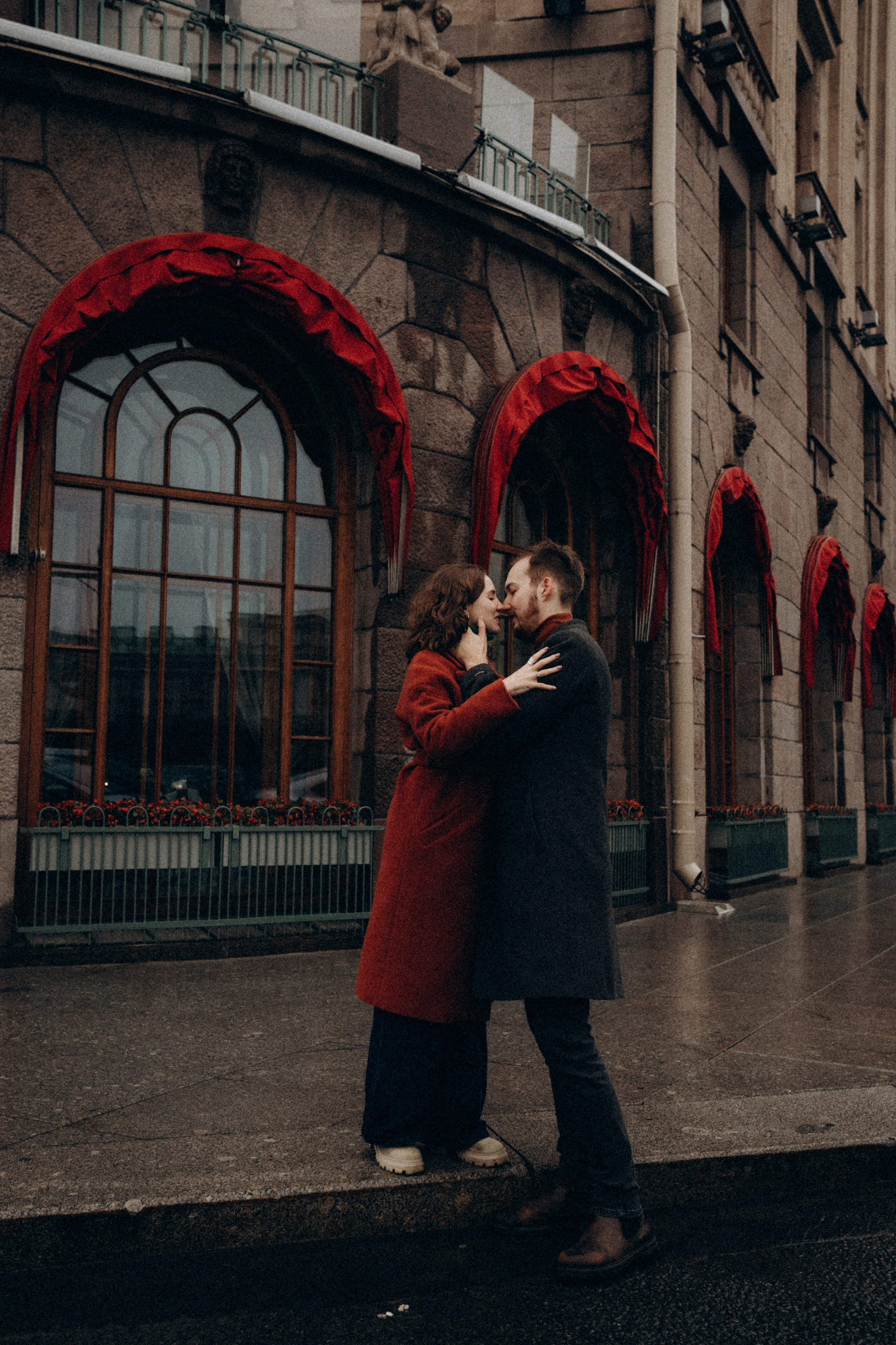 Прогулка по дождливому Питеру вокруг Исаакиевского собора. Фотограф в Санкт-Петербурге Разиля Идиятуллина