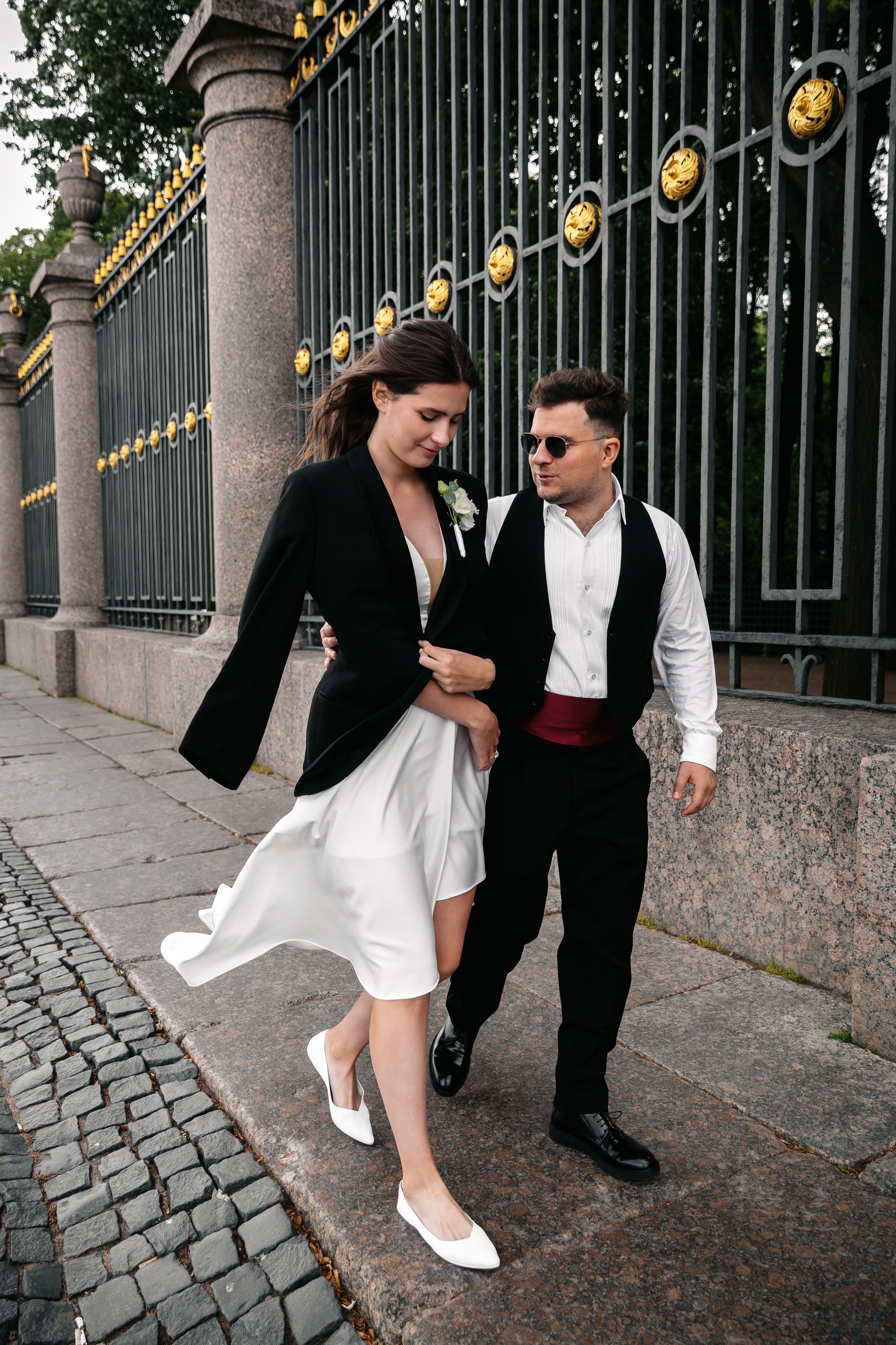 КРОНШТАДТСКИЙ ЗАГС | Август, Летний сад, Исаакий. Свадебный фотограф в Санкт-Петербурге Полина Корзухина