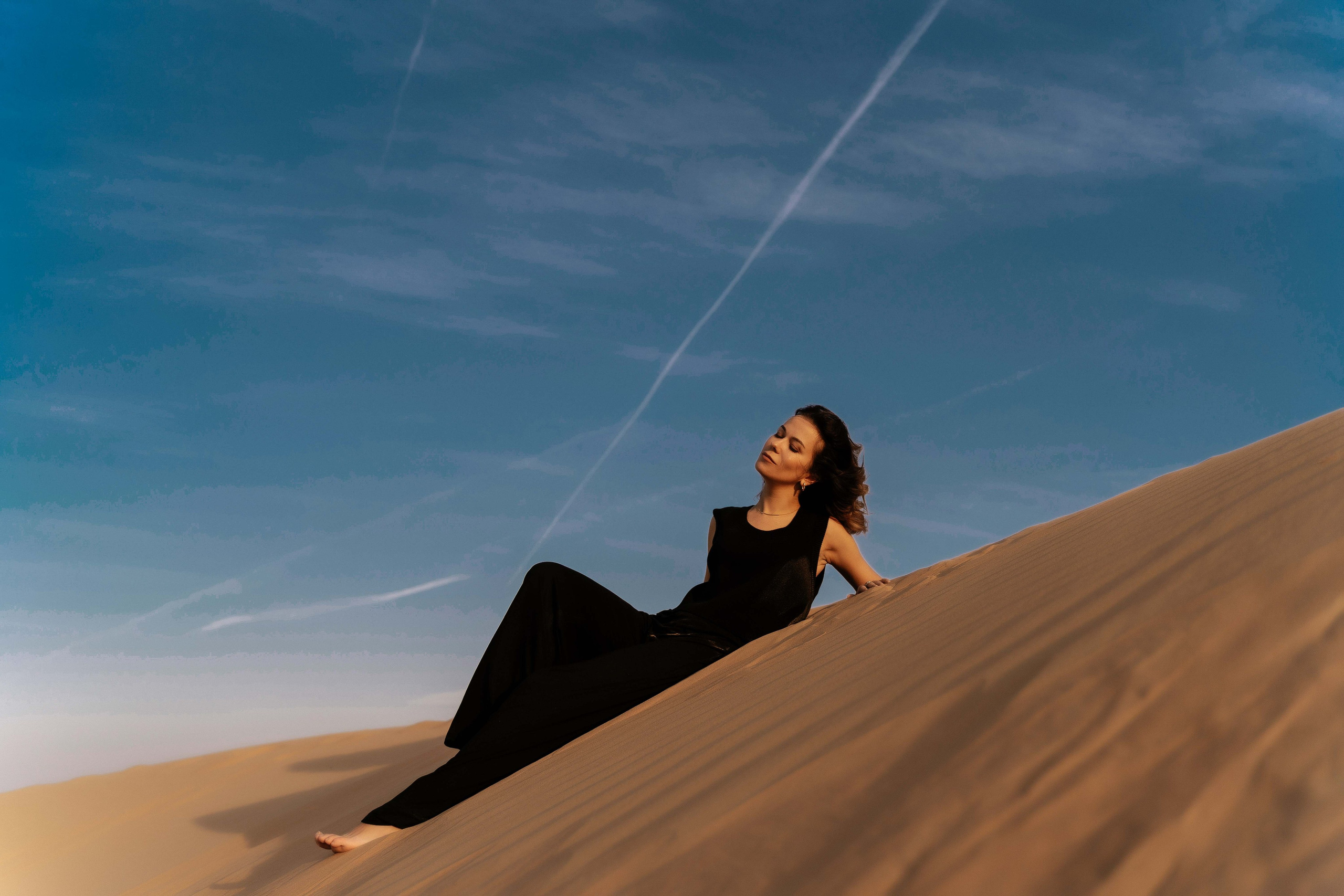 Наташа в пустыне 22 год. Фотограф и видеограф в Москве и Абу Даби Мария Кулагина