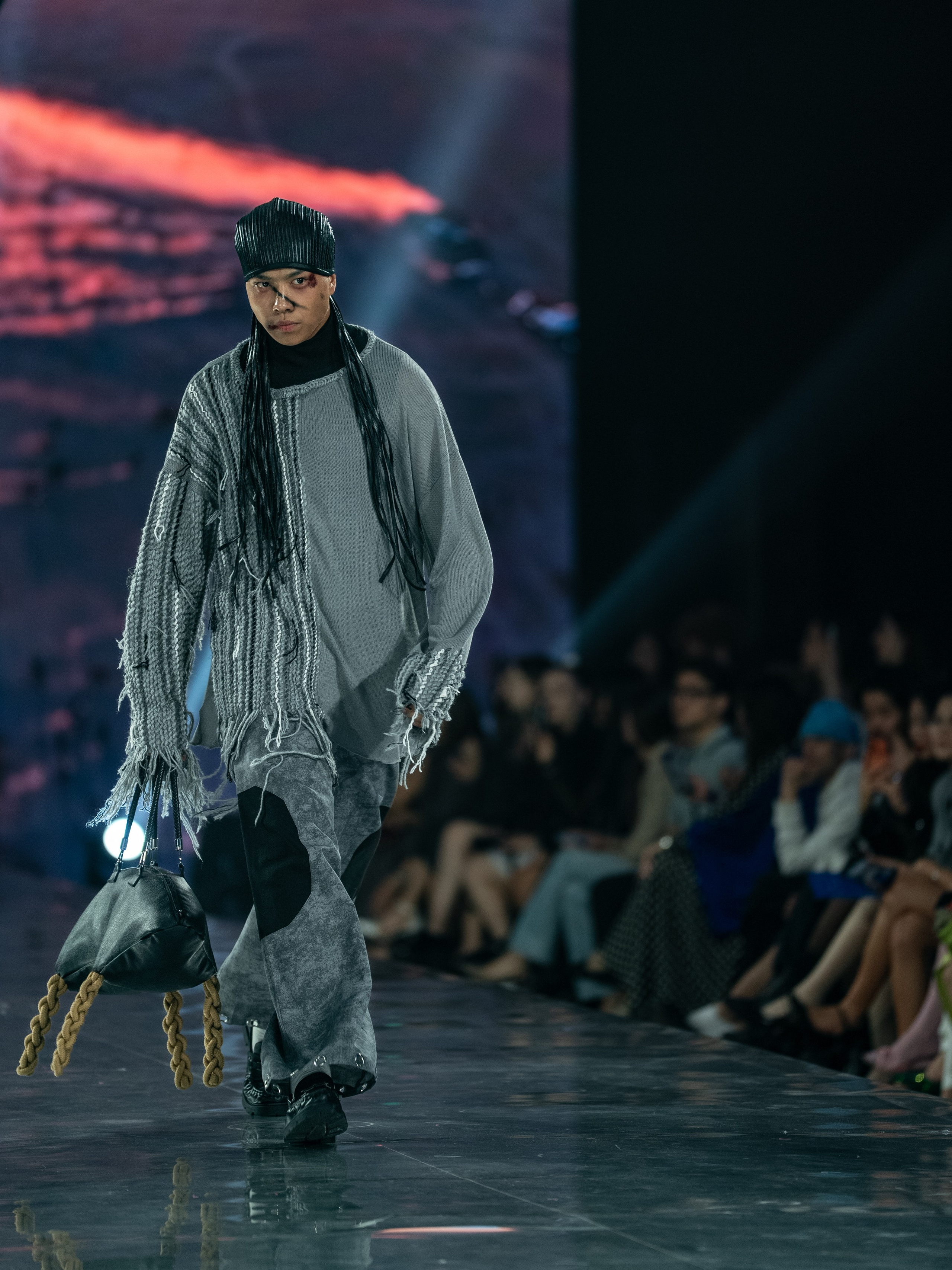 Visa Fashion Week Almaty Pre-Fall 2026 GAZHAIYIP. Сайт Алматинского НЮ АРТ, будуар и фэшн фотографа Дениса Карпенко