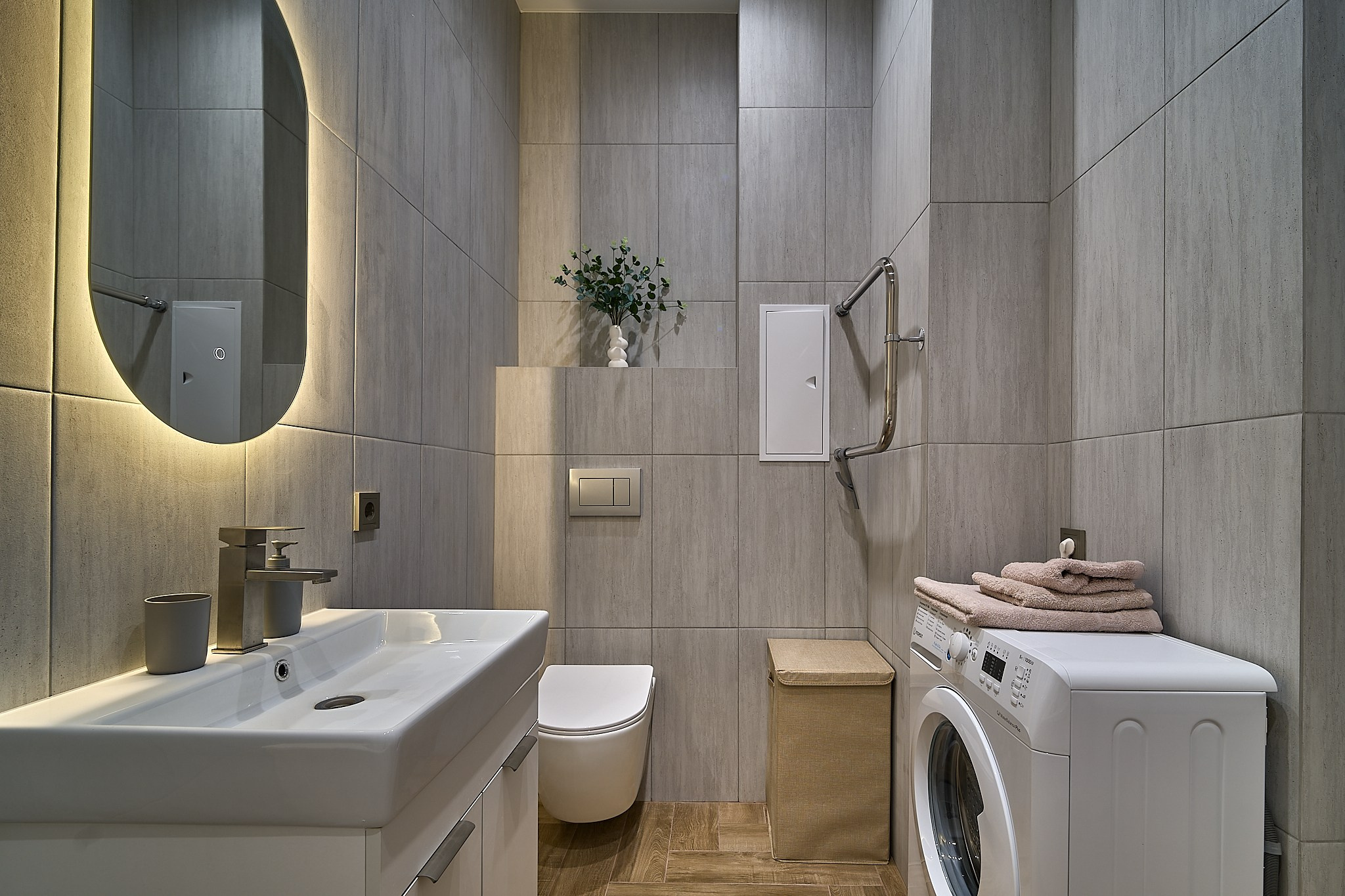 «Евро-двушка» на продажу. Заказчик АН «Самолёт+». Главная