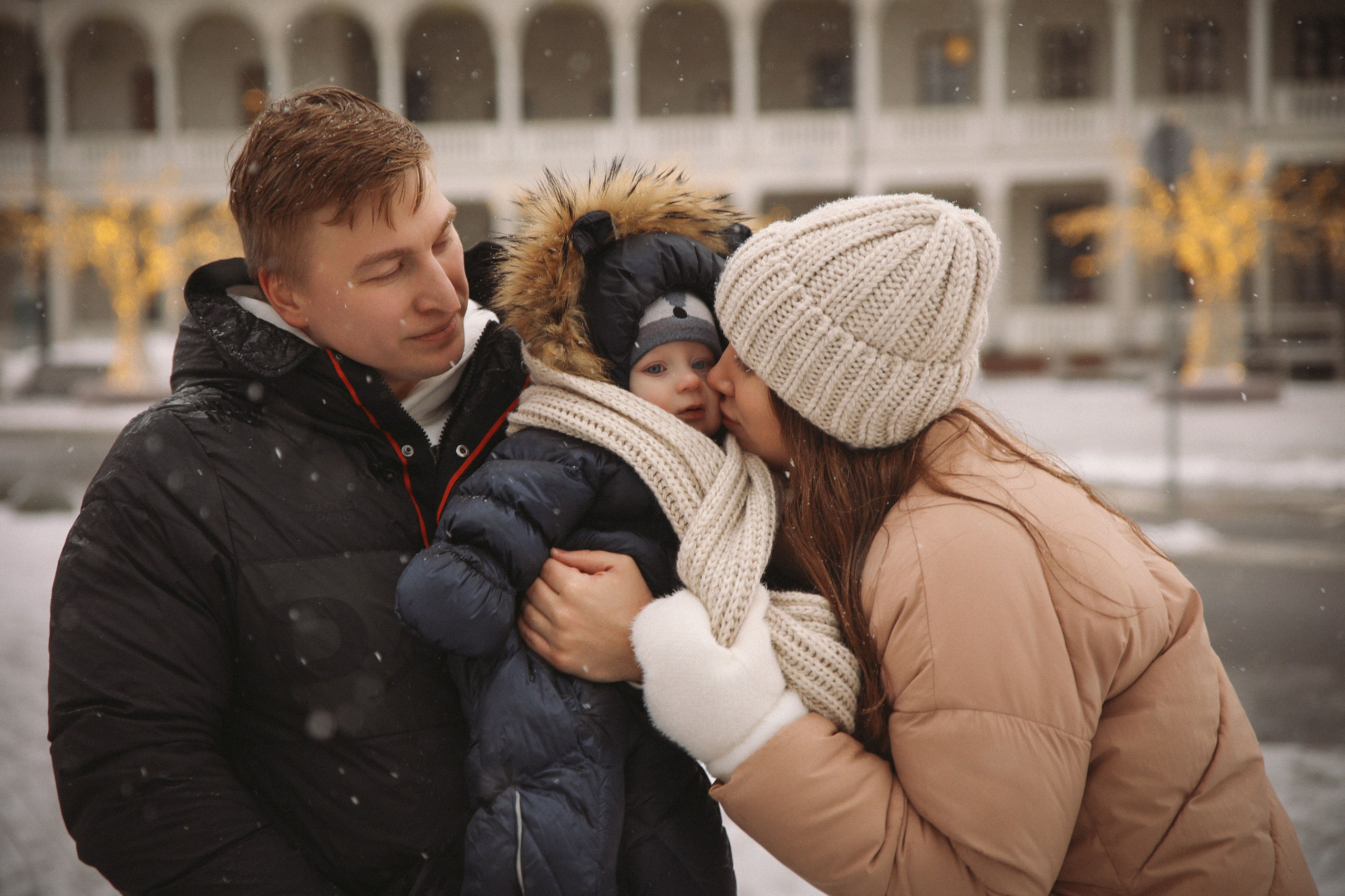 Семейная фотосессия прогулка. Фотограф Владимир Москва