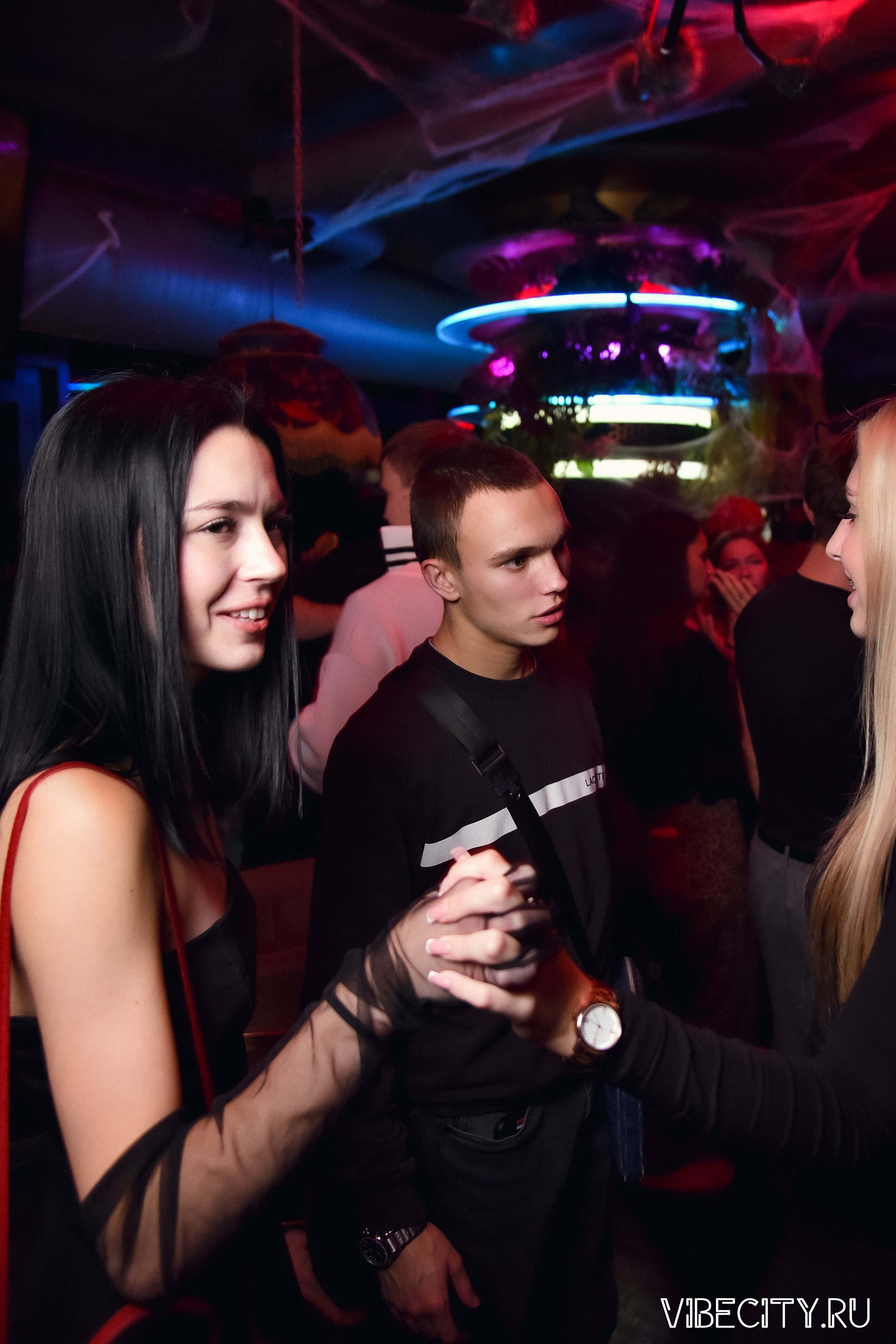 DOUBLE U. VIBECITY.RU Вайб Сити Ру Фоторепортажи Фотоотчеты Калининград