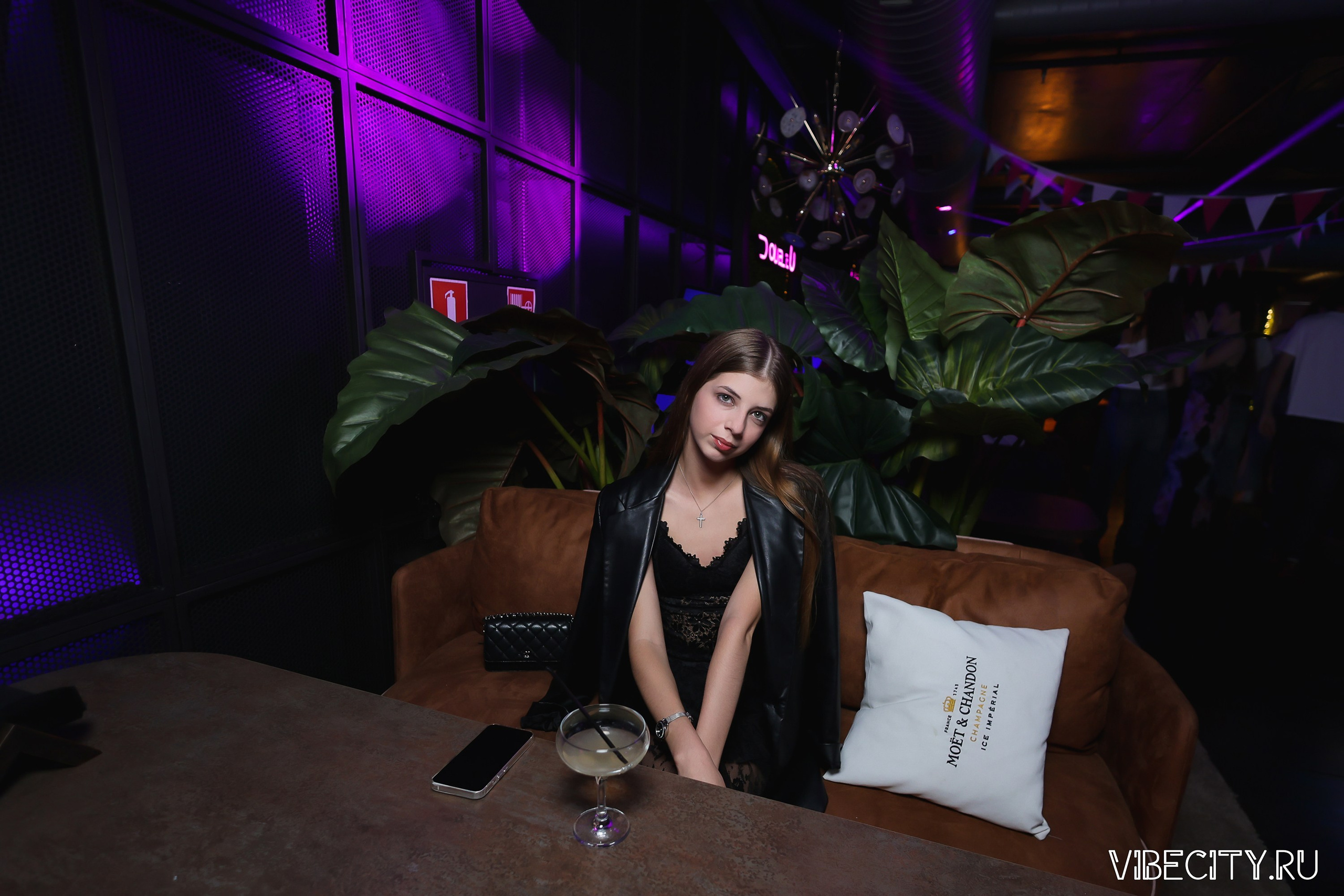 DOUBLE U. VIBECITY.RU Вайб Сити Ру Фоторепортажи Фотоотчеты Калининград