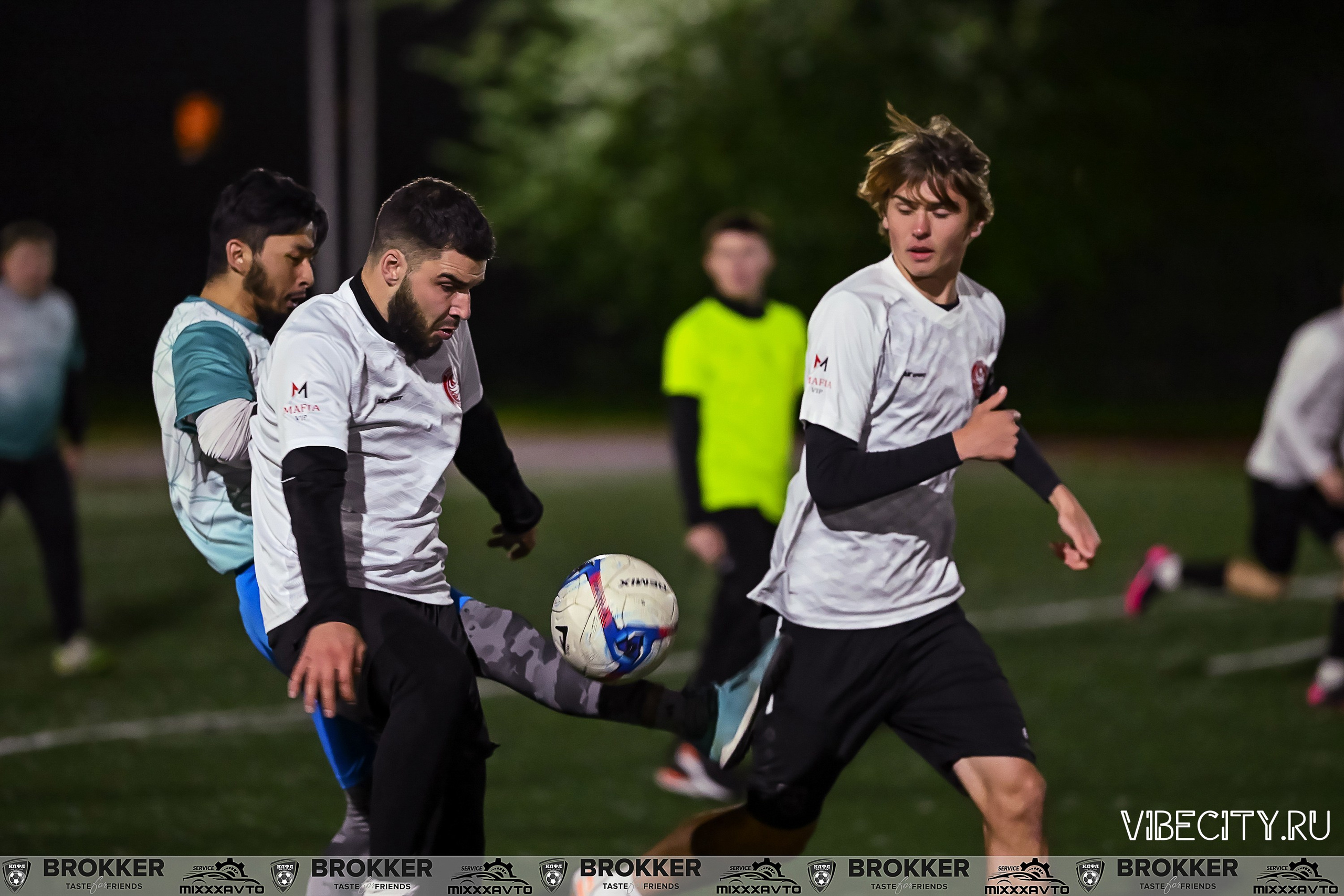 Калининградская Любительская Футбольная Лига. VIBECITY.RU Вайб Сити Ру Фоторепортажи Фотоотчеты Калининград
