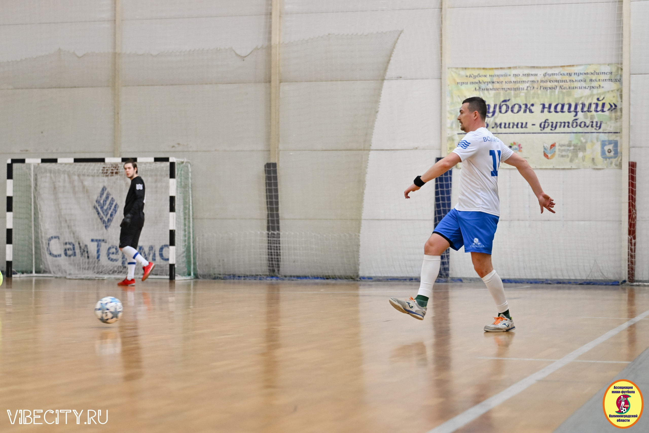 8 тур Корпоративной Бизнес-Лиги по футзалу. VIBECITY.RU Вайб Сити Ру Фоторепортажи Фотоотчеты Калининград