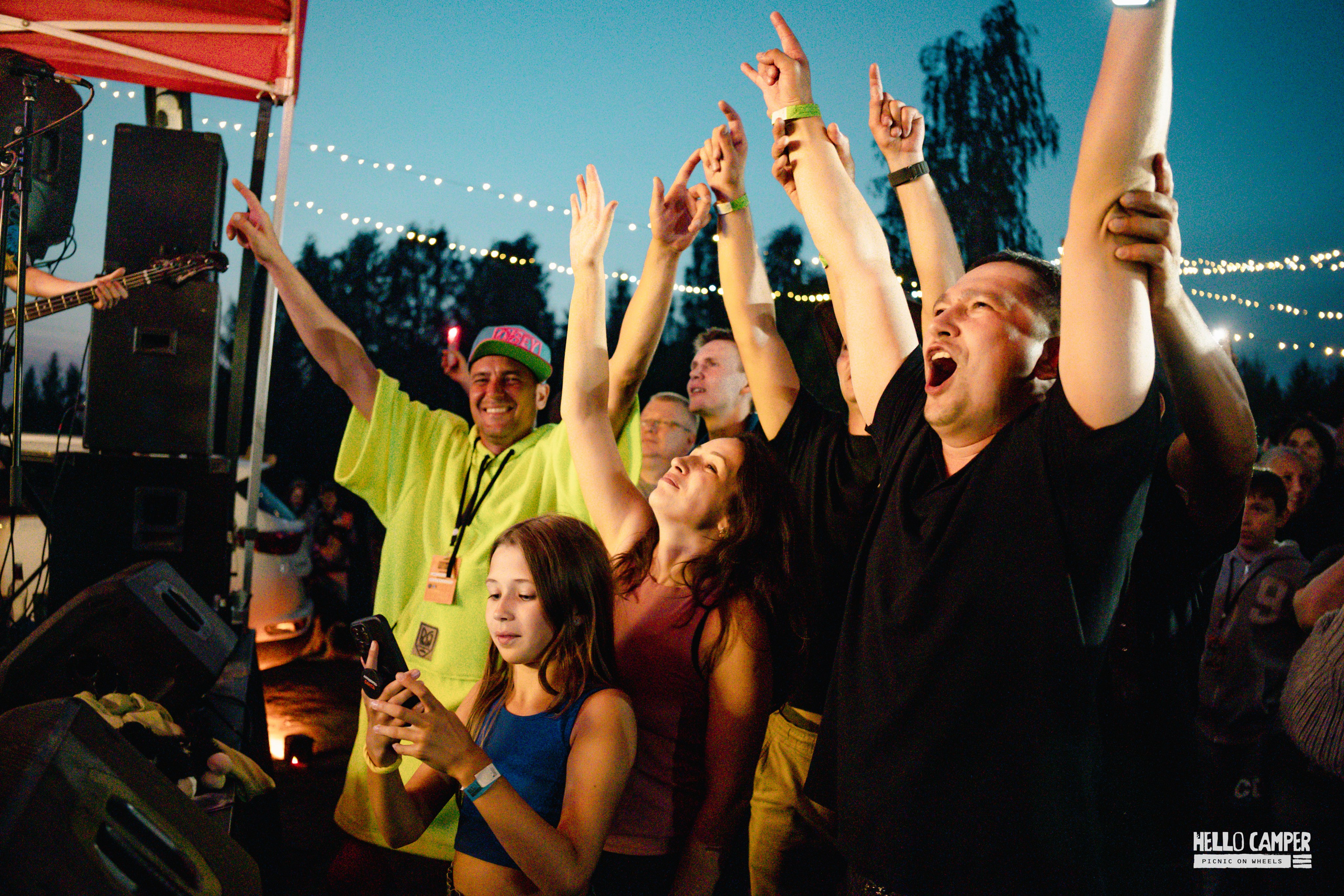 Фестиваль Hello Camper 2024 открытие. Репортажный и портретный фотограф в Санктпетербурге. Видиосъемка мероприятий в Санкт-Петербурге