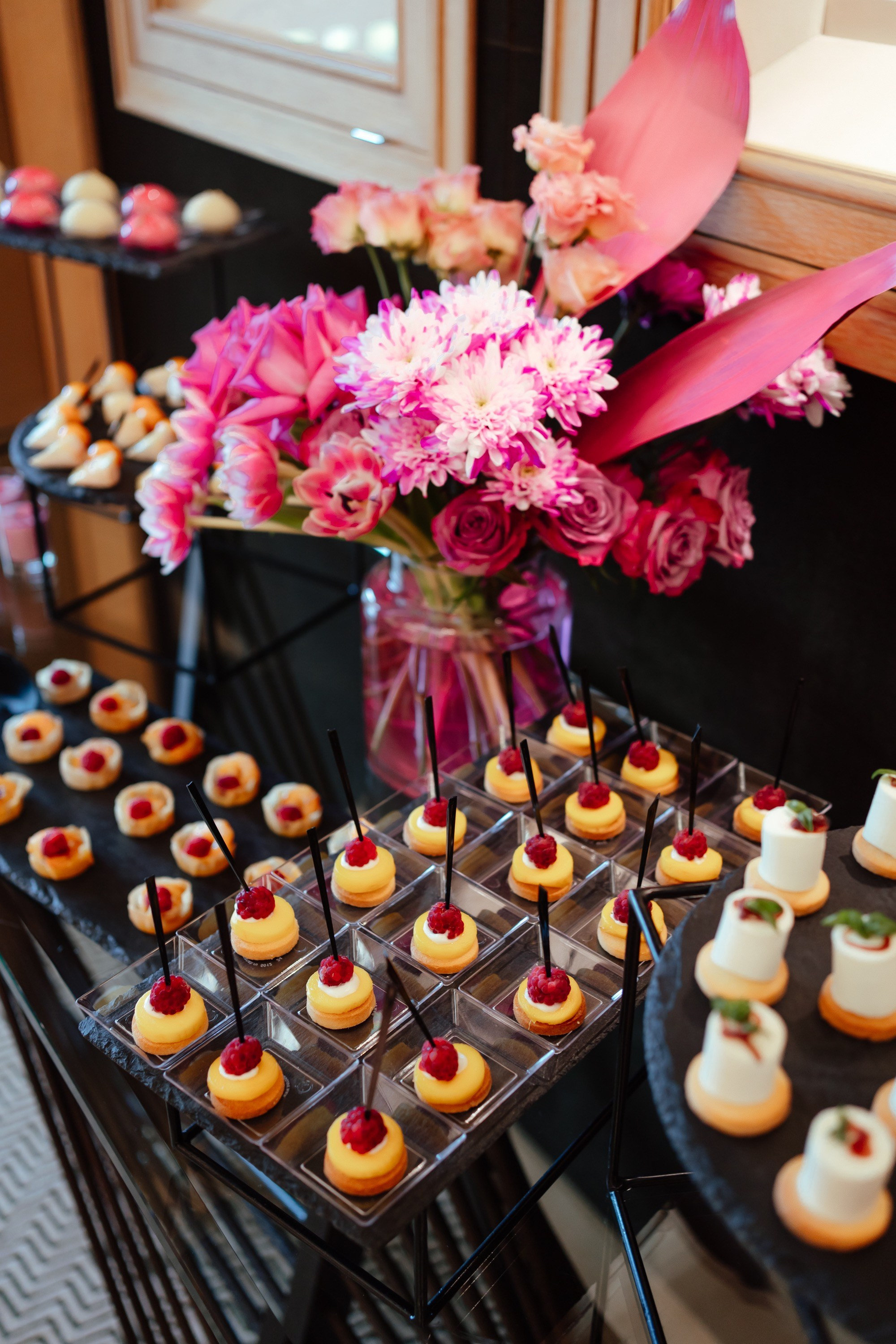 Презентация «Barbie Collection» в «Chopard», «Talan Gallery». Профессиональный фотограф в городе Астана Копанев Данил