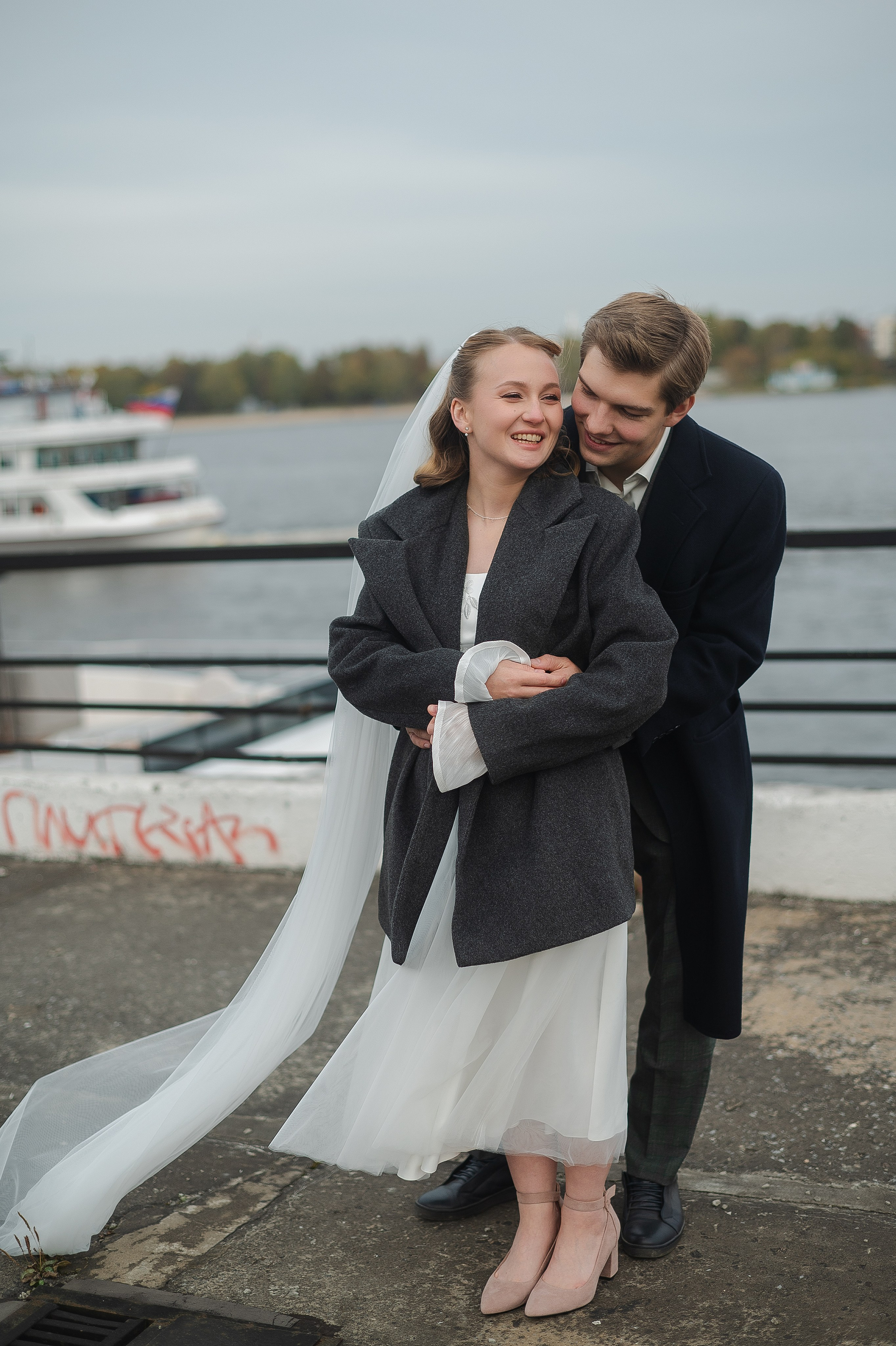 Свадебный день в октябре. Свадебный фотограф в Ярославле Денис Медоваров