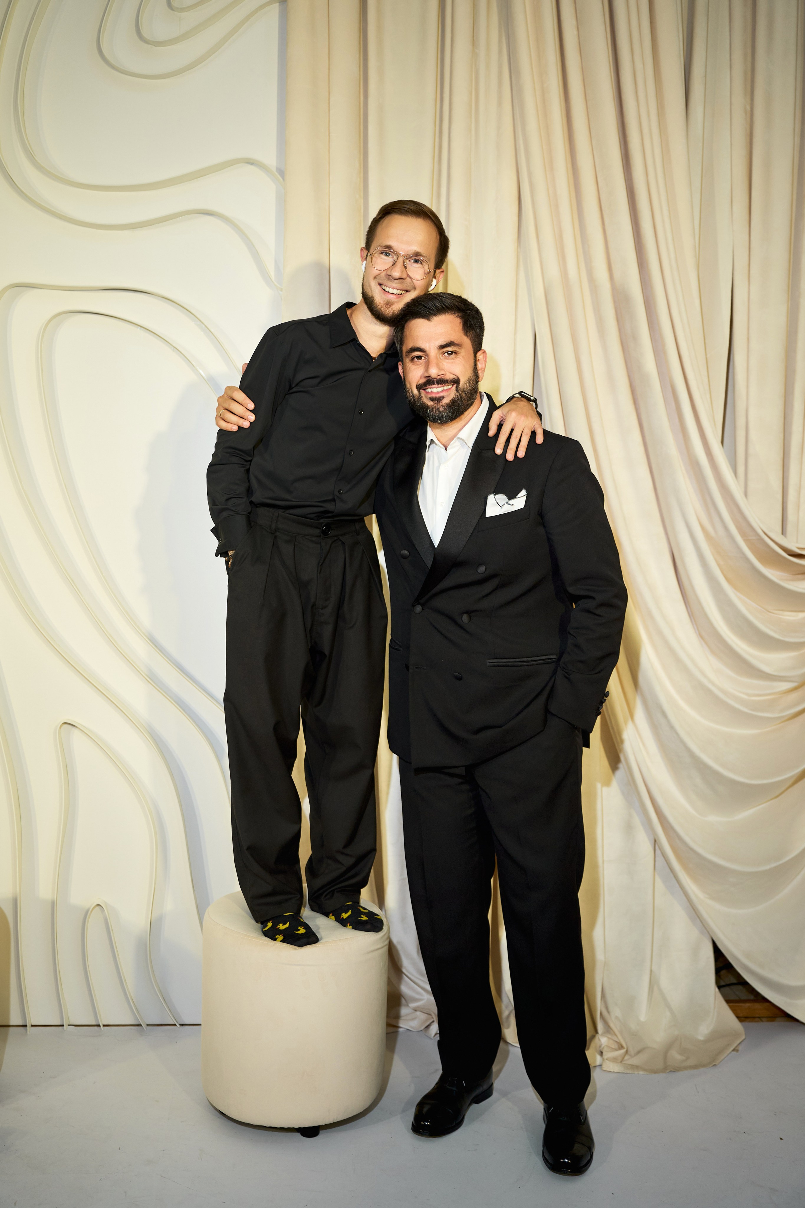 Красивое сватовство со звездами в Сид Холе в Пятигорске! ТВИНС СТУДИО. ТВИНС СТУДИО — лучшие свадебные фотографы и видеографы в Краснодаре