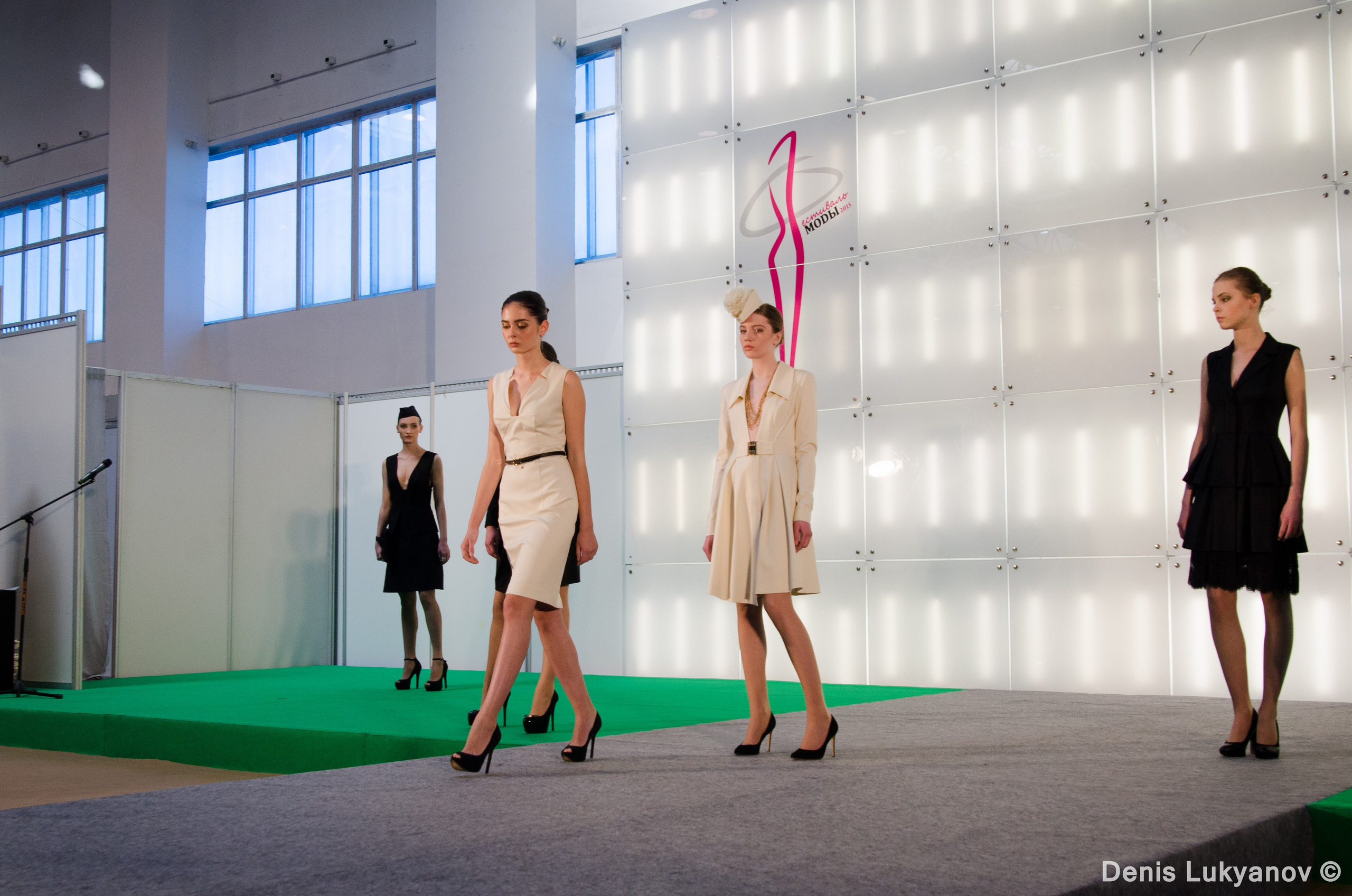 Формула Моды.Континент. Свадебный и семейный фотограф Денис Лукьянов в Краснодаре, Краснодарском крае и Республике Крым