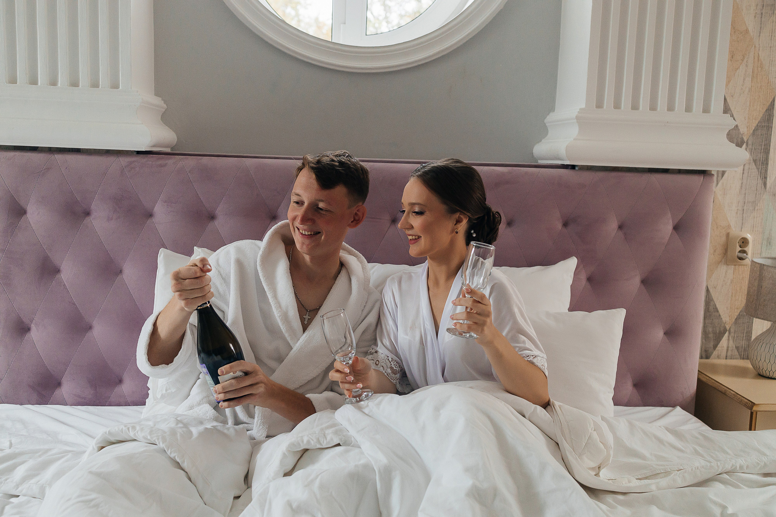 Романтическое утро невесты. Олег Сверчков | Свадебный фотограф Вологда