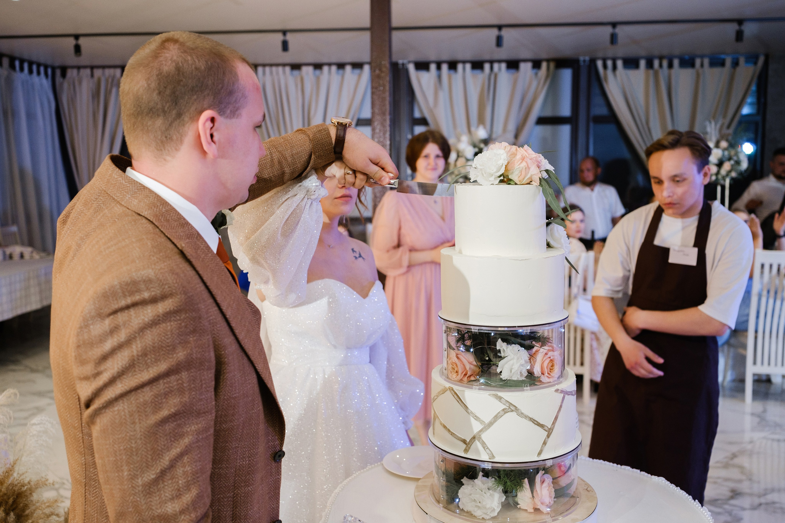 Максим и Дарья. Свадебный фотограф | репортаж | праздники | крещение