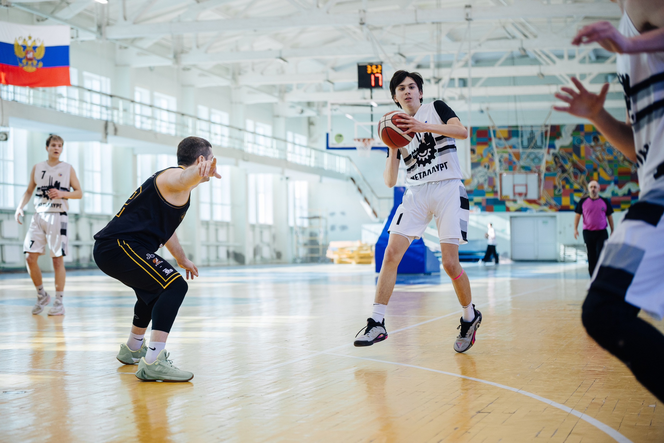 Любительский Чемпионат Магнитогорска по баскетболу // 09.02.25. Денис Прохоров Фотограф в г. Магнитогорск