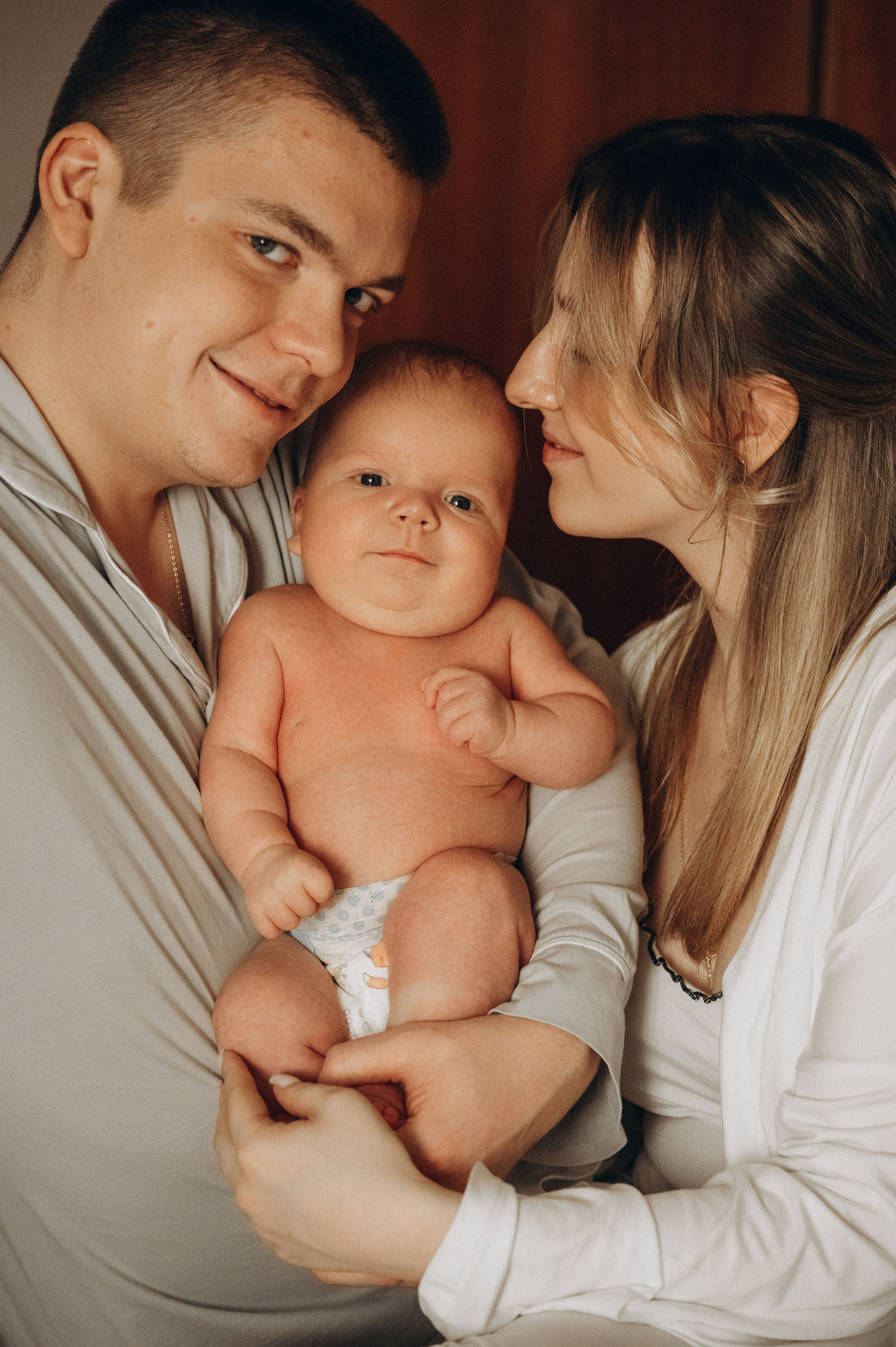 Иван, Ксения и Лев. Фотограф беременности и семьи, домашние съемки, Ньюборн