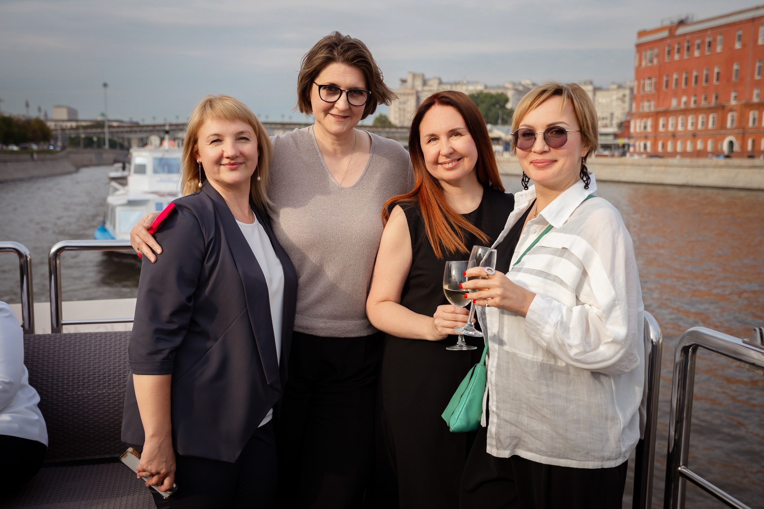 Прогулка по Москва реке. Корпоратив. Фотограф Павел Сердюков