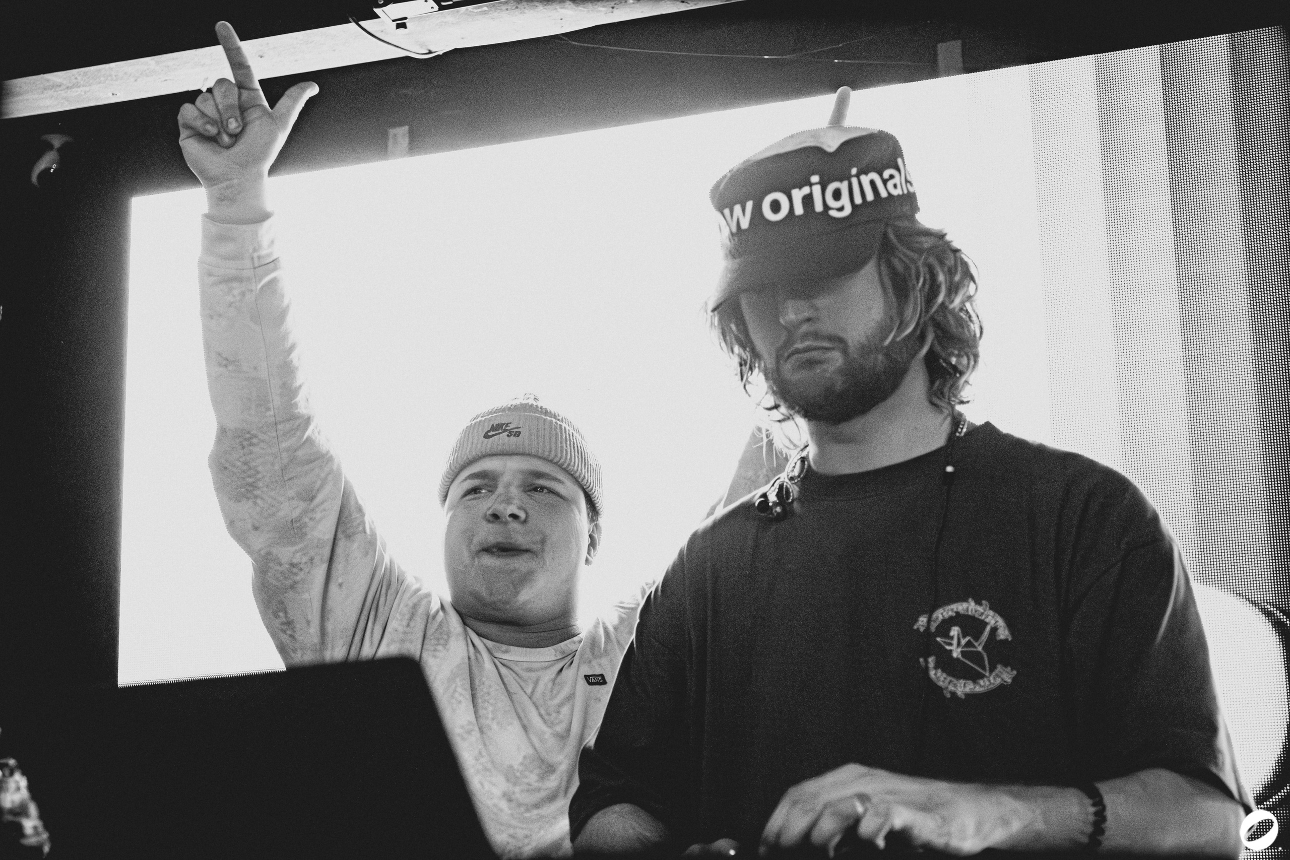 ODD.CLUB 04/04 (@youlovebu). Соня бу тебя сфоткала