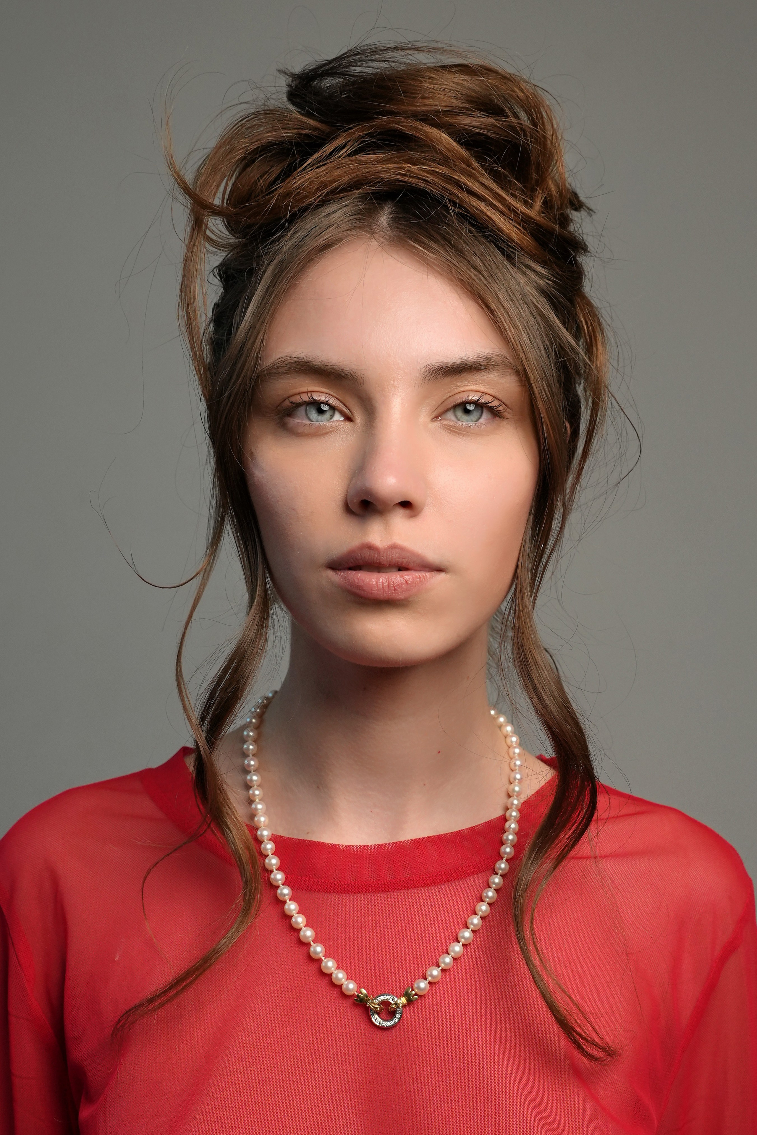 Коммерция Жемчуг. Костюмер, художник кино и телевидения в спб