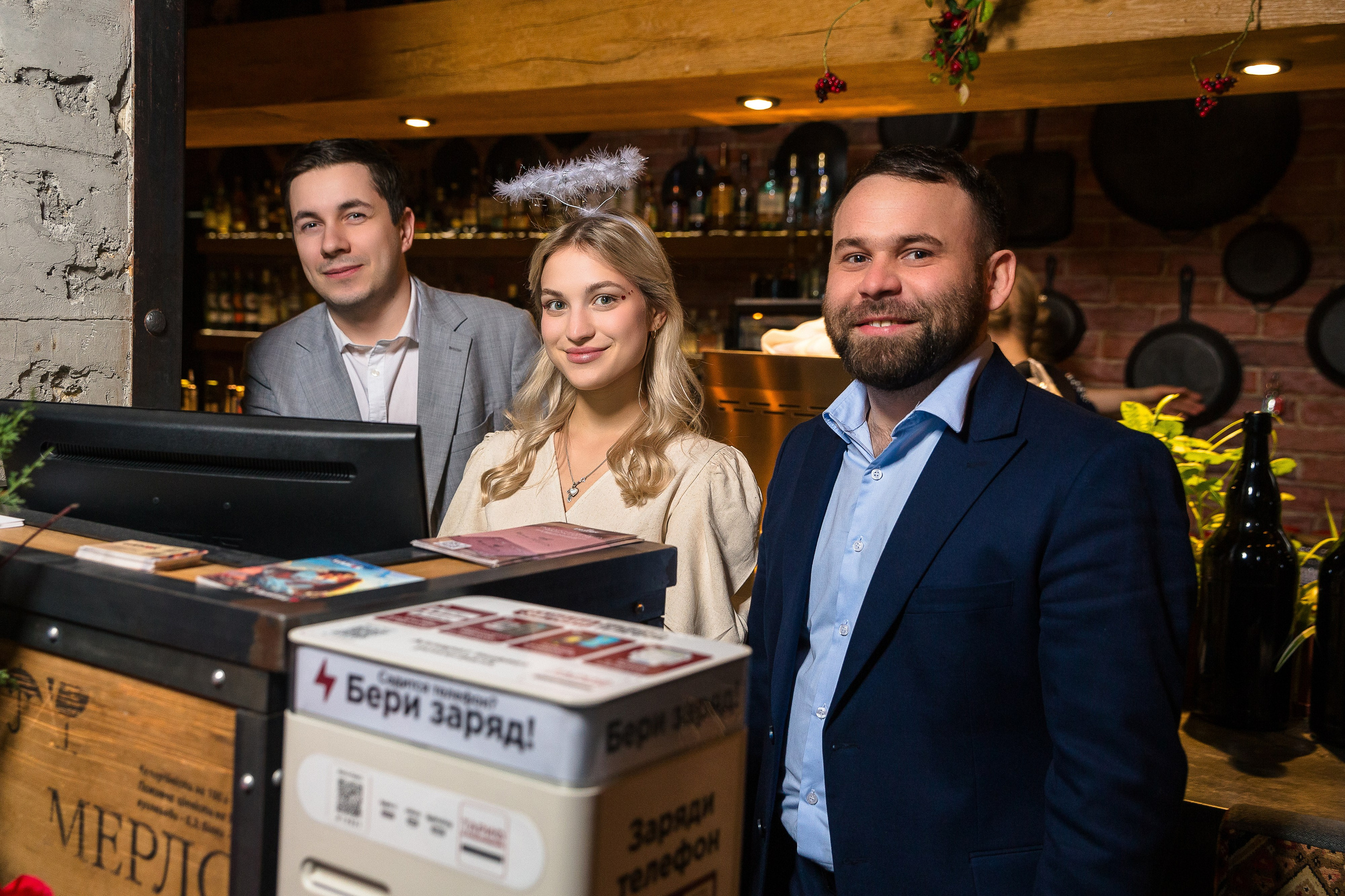 14 февраля в ресторане «Шинок». Репортажный Фотограф Александр Назаров. Москва и М.О