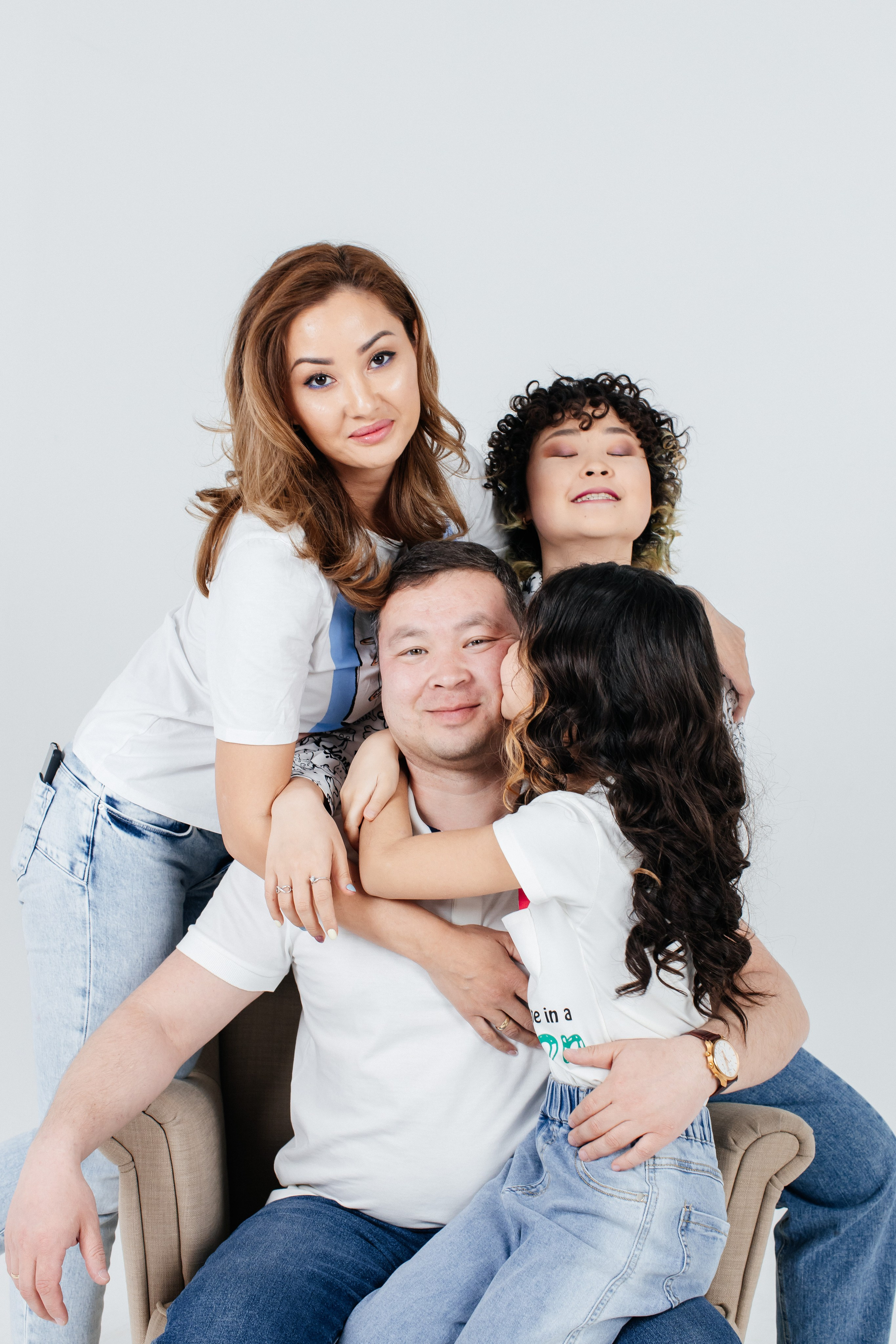 Family Photostudio. Профессиональный фотограф в городе Астана/Алматы Даурен Сембаев