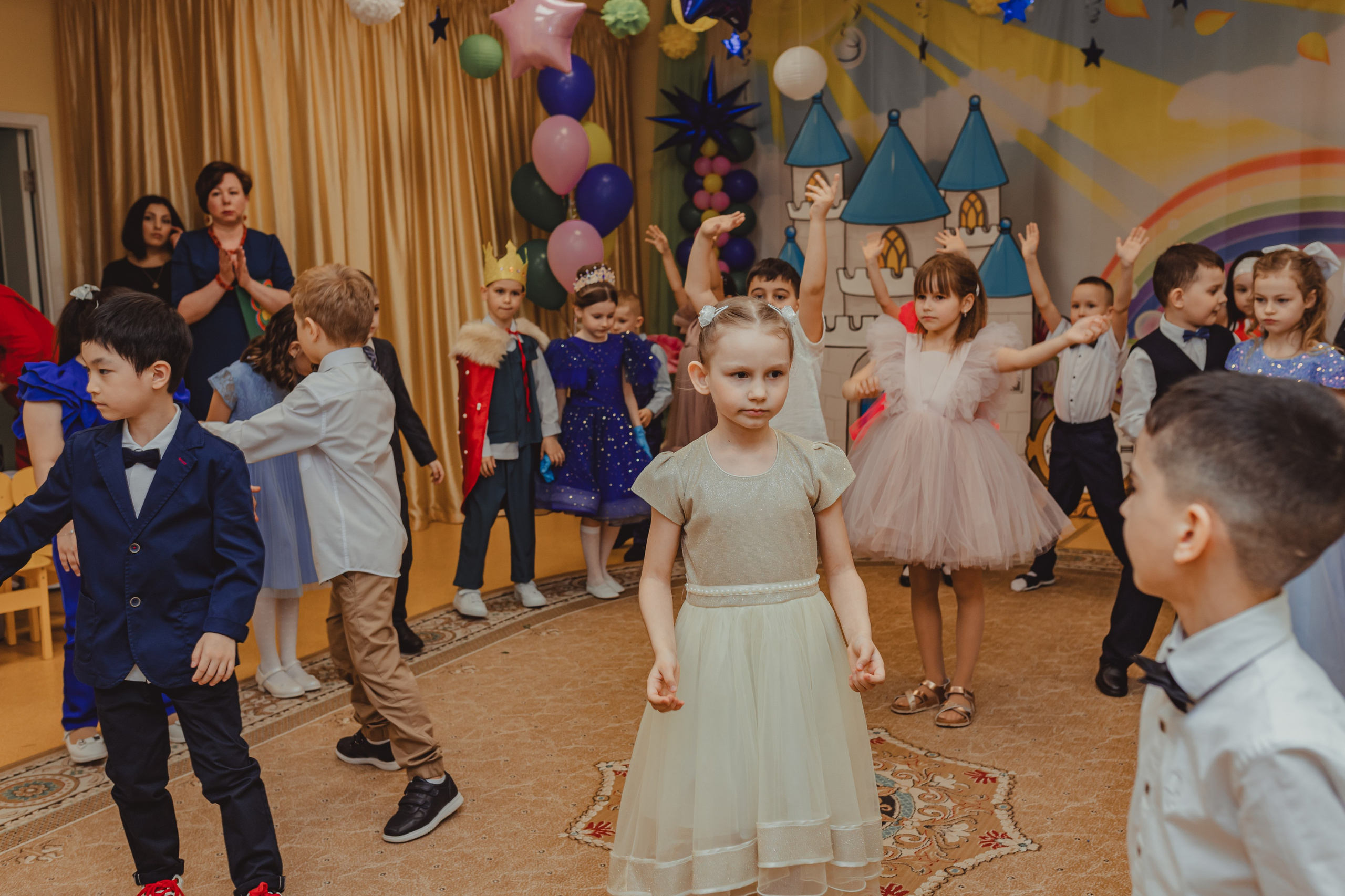 Выпускной «Пчелка» Щелково. Семейный и домашний фотограф в Москве и МО Королева Валерия