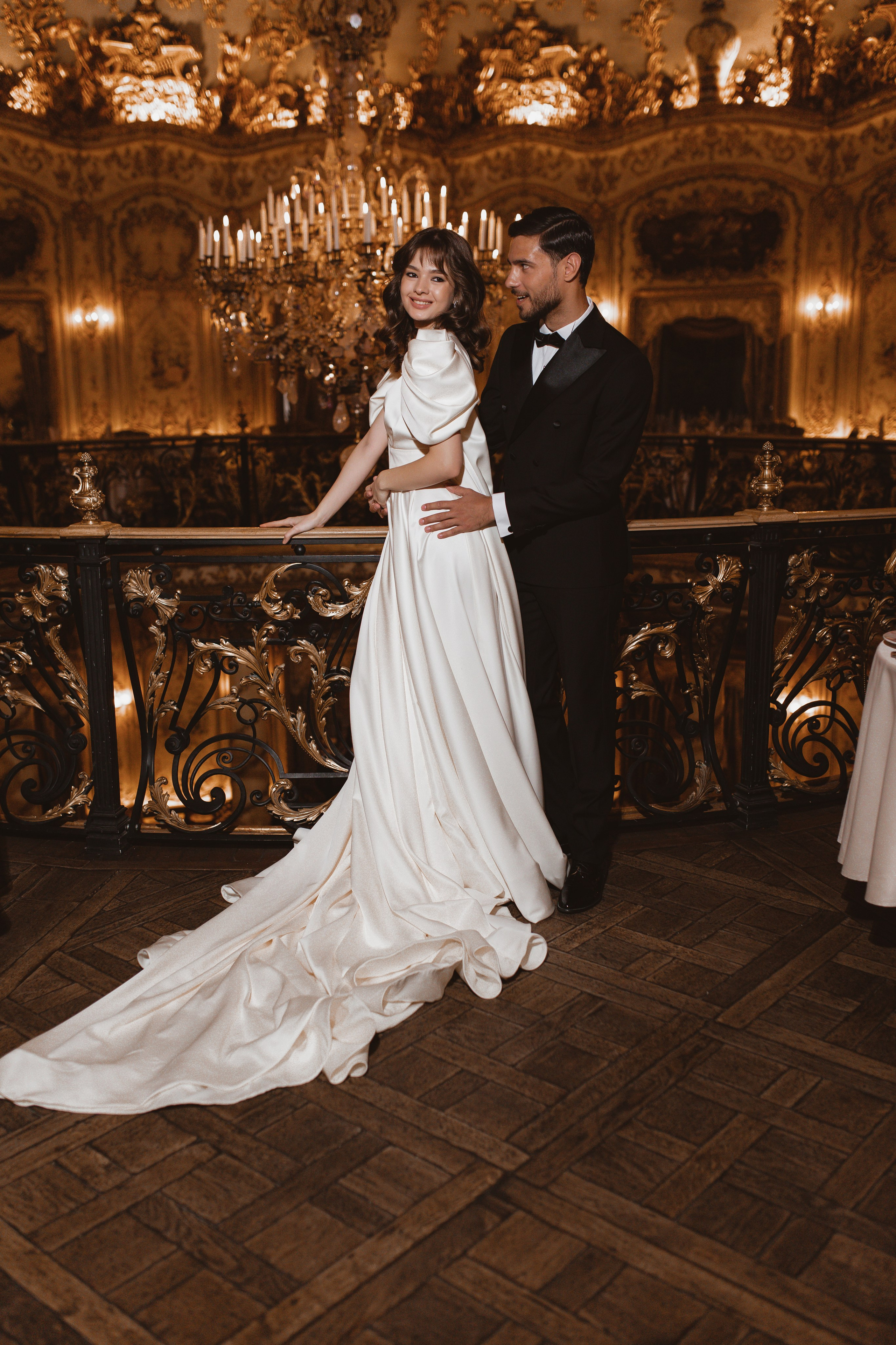 Свадебная фотосессия в интерьере Турандот. Фотограф в Краснодаре Анна Худокормова. Свадебные, семейные, детские фотосессии