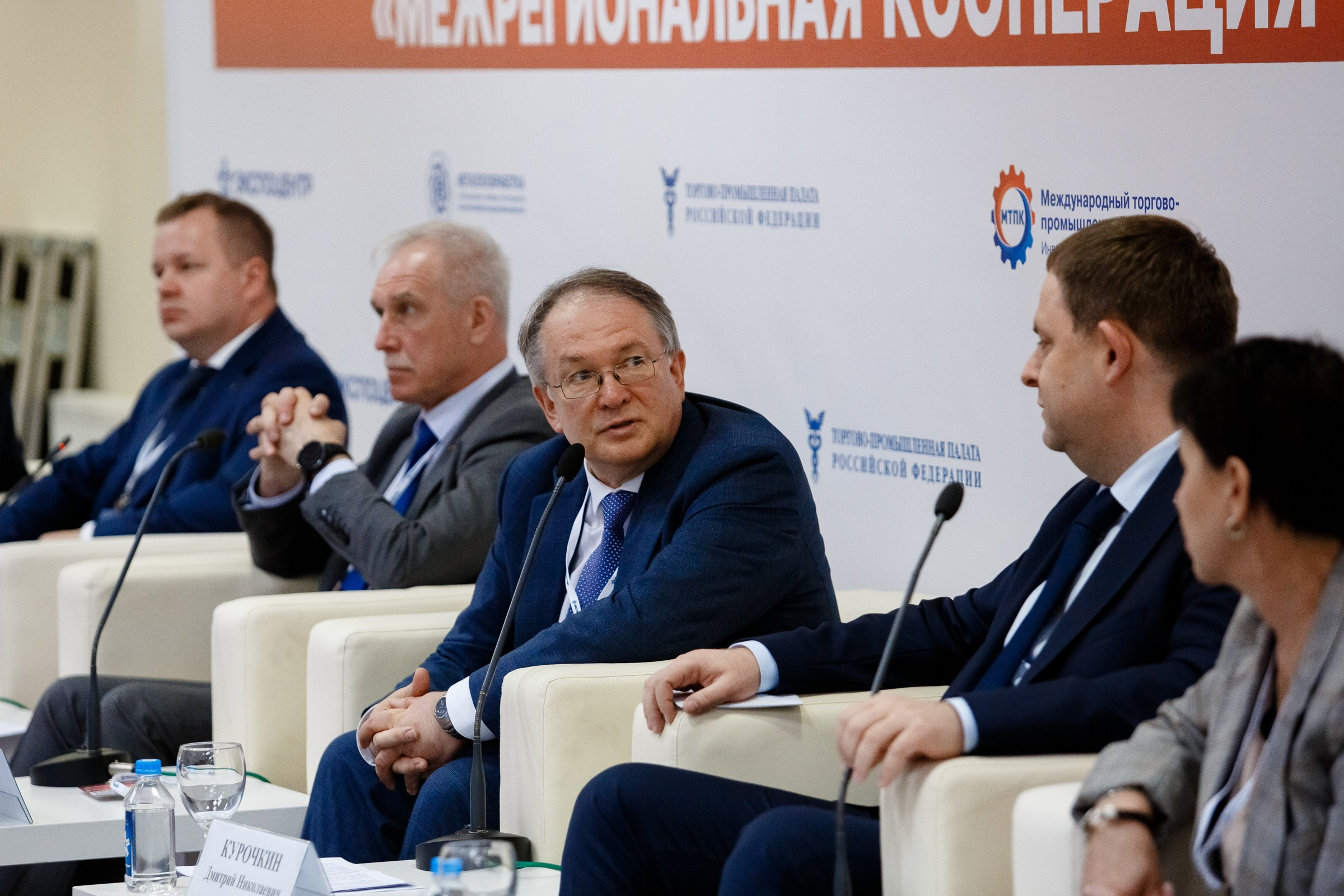 Репортаж. @AdelSat Универсальный фотограф