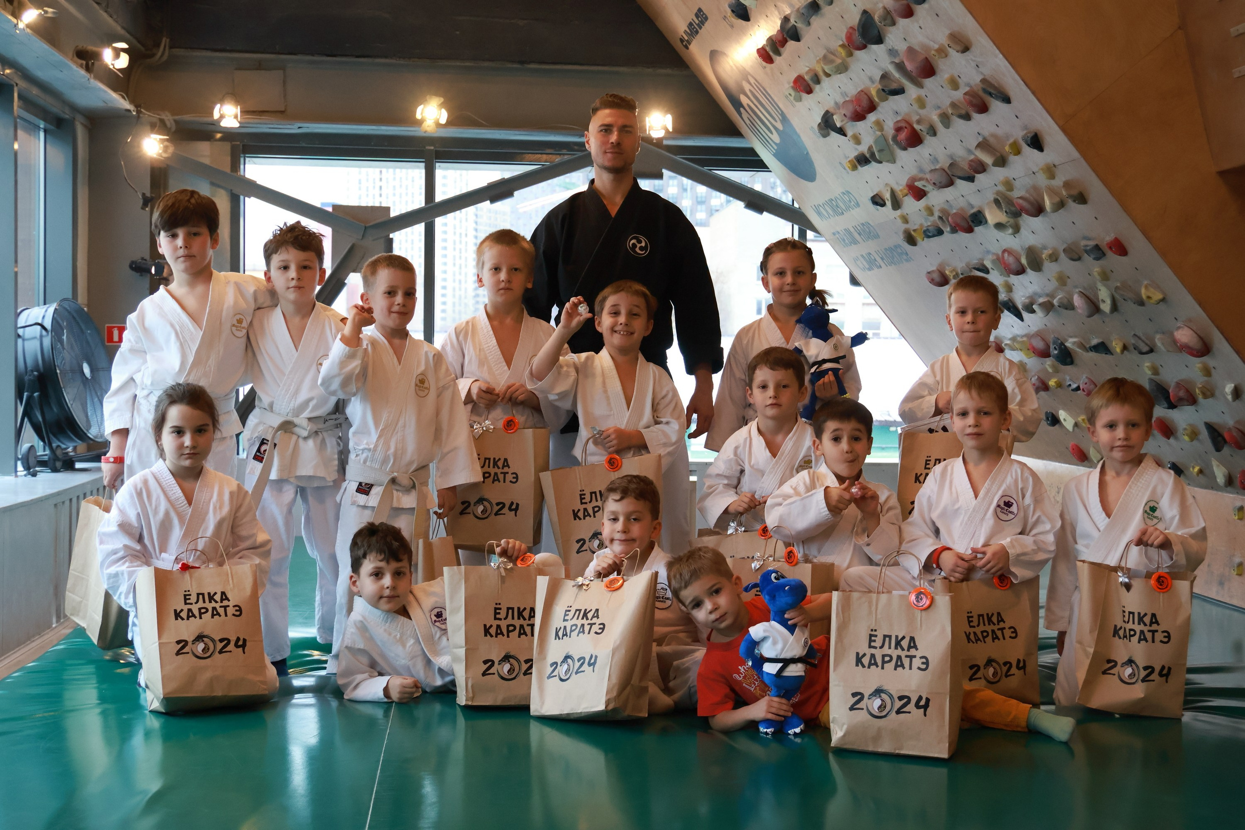 Репортажная фотосъёмка новогодней ёлки. Спортивный и репортажный фотограф Ермакова Светлана