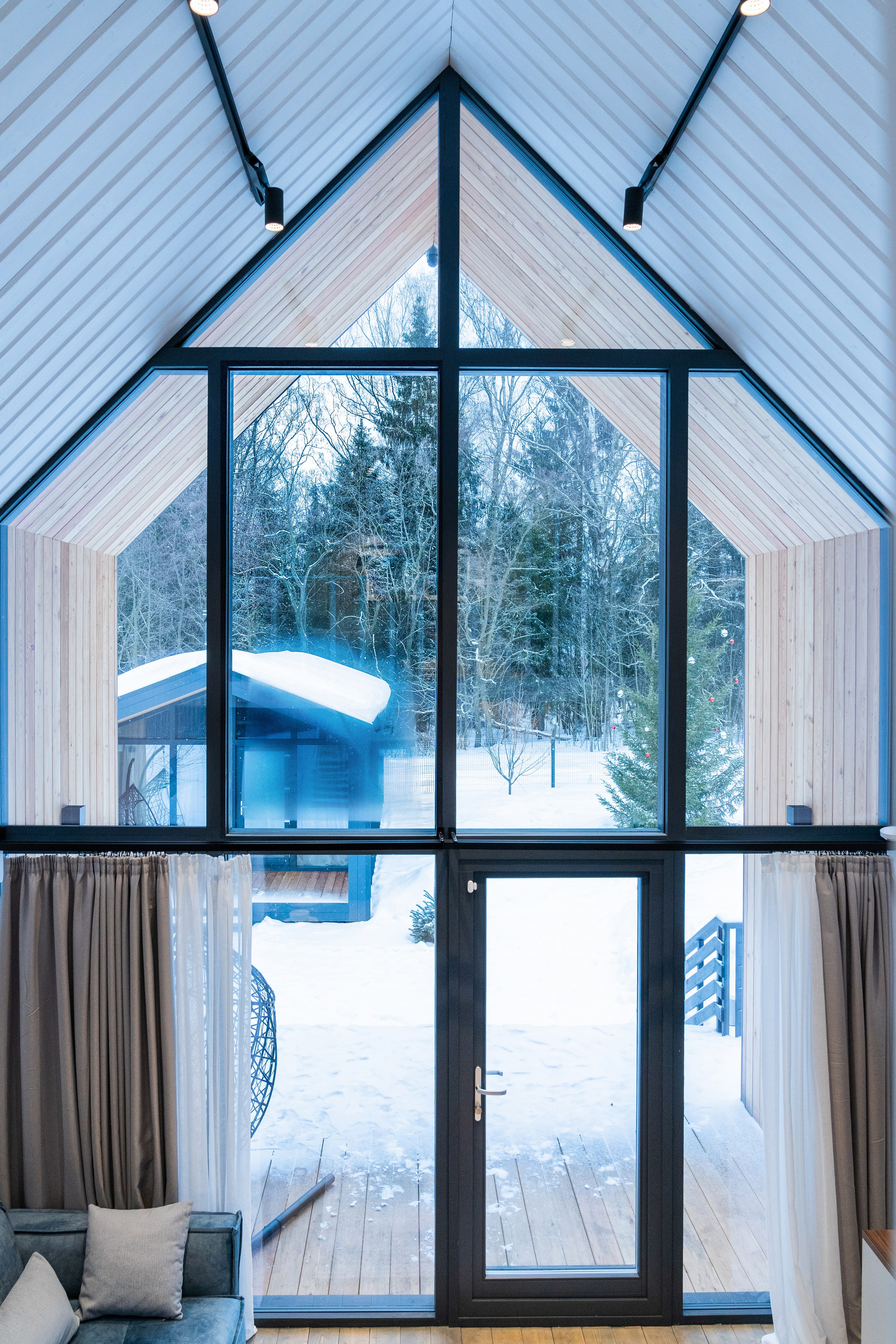 Коттедж Истра. Главная