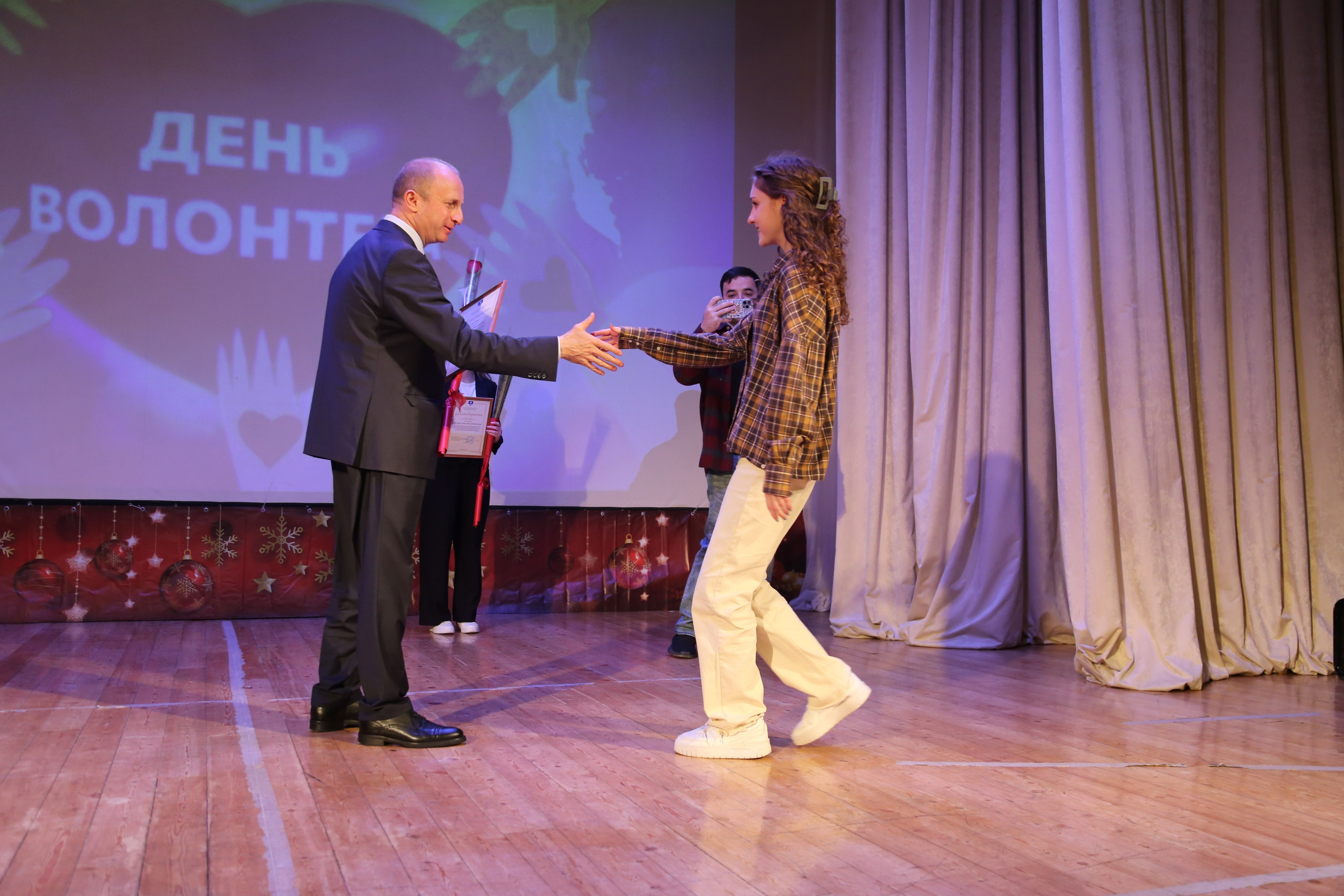 День Волонтёра. Жизнь курорта Кабардинка в фотографиях