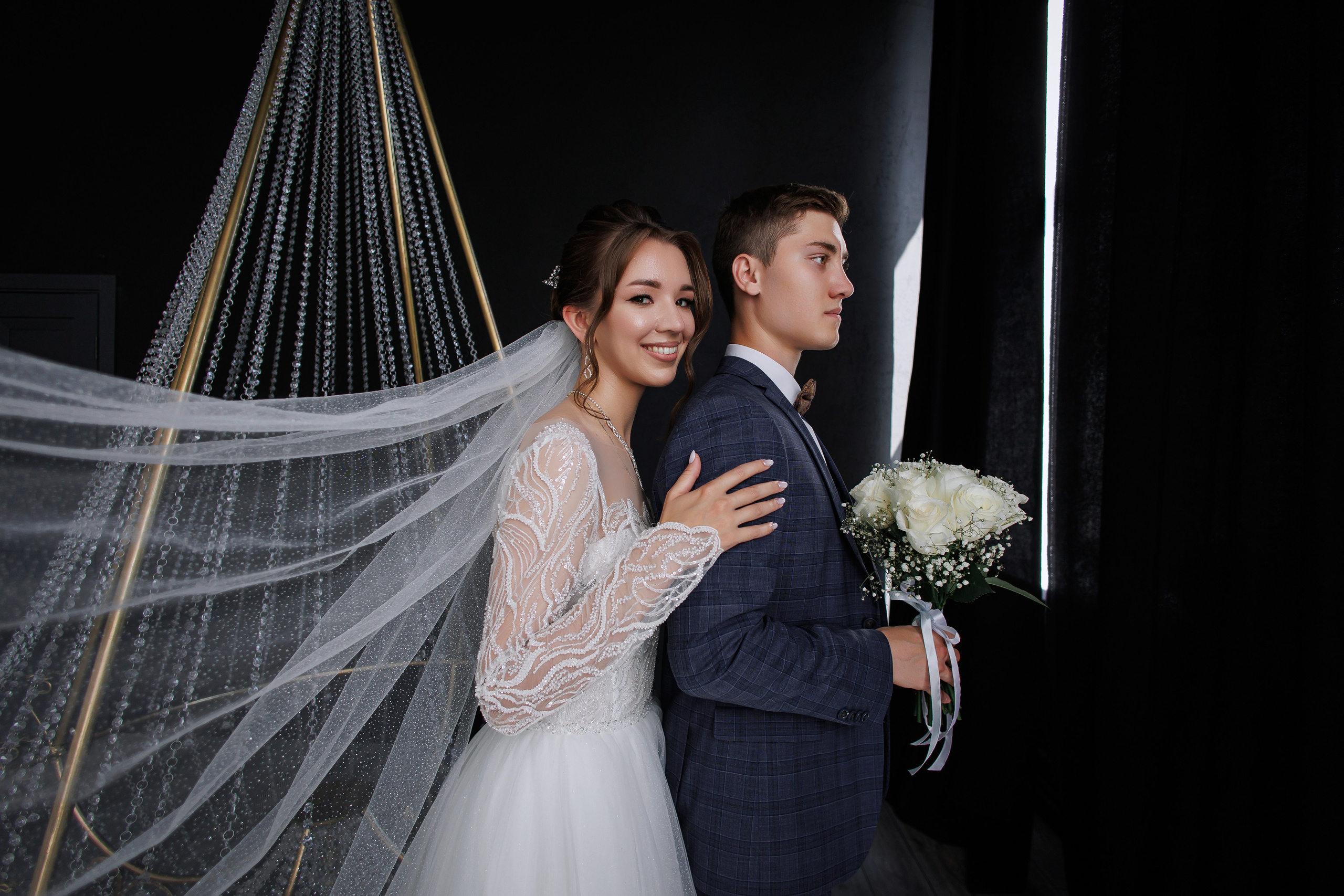 Ваши фотографии. Интерьерная фотостудия Background в Омске