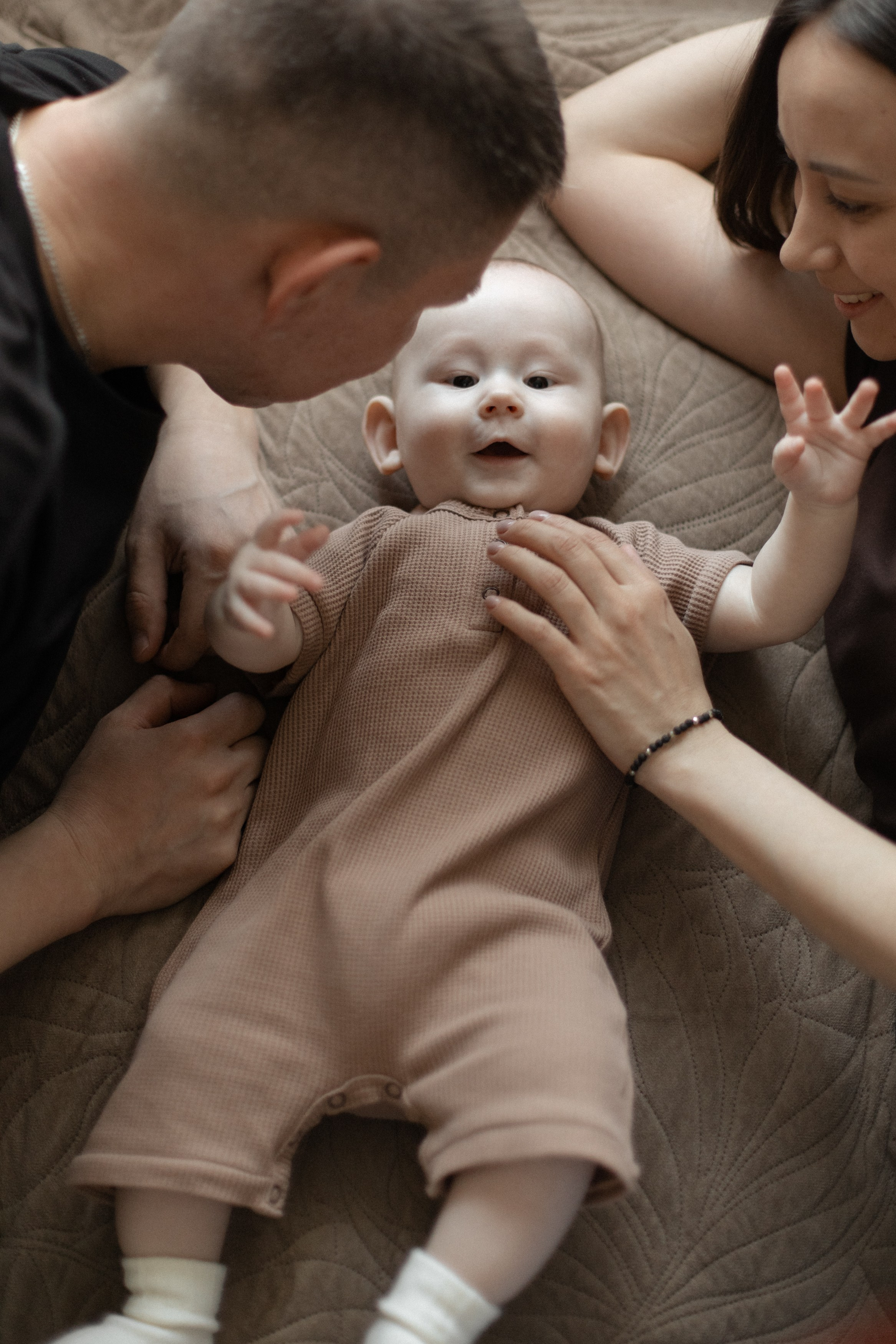 Лева и его родители. Семейный фотограф Челябинск