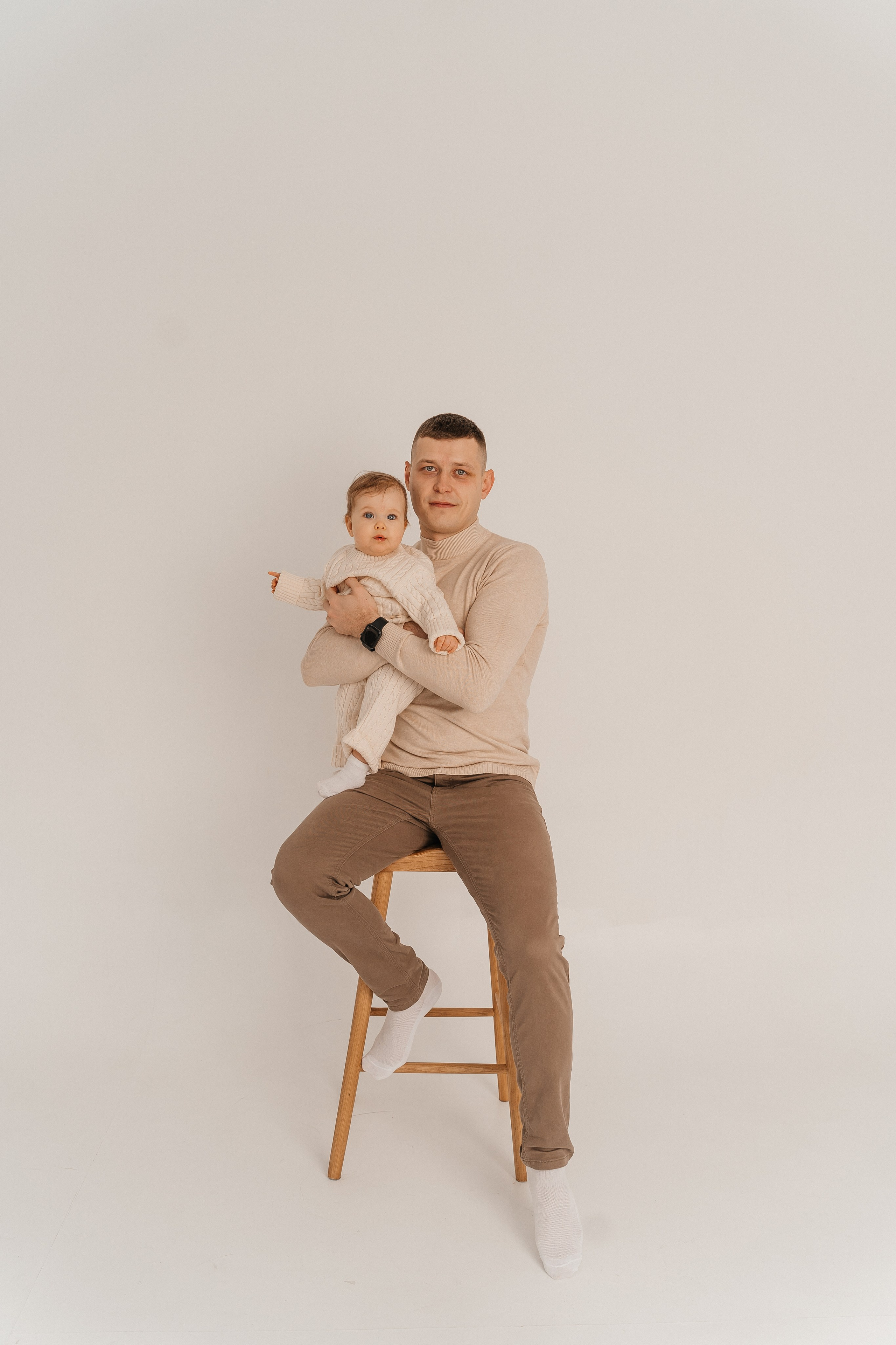 Сережа, Юля, Василиса и Дарина. Волик Мария