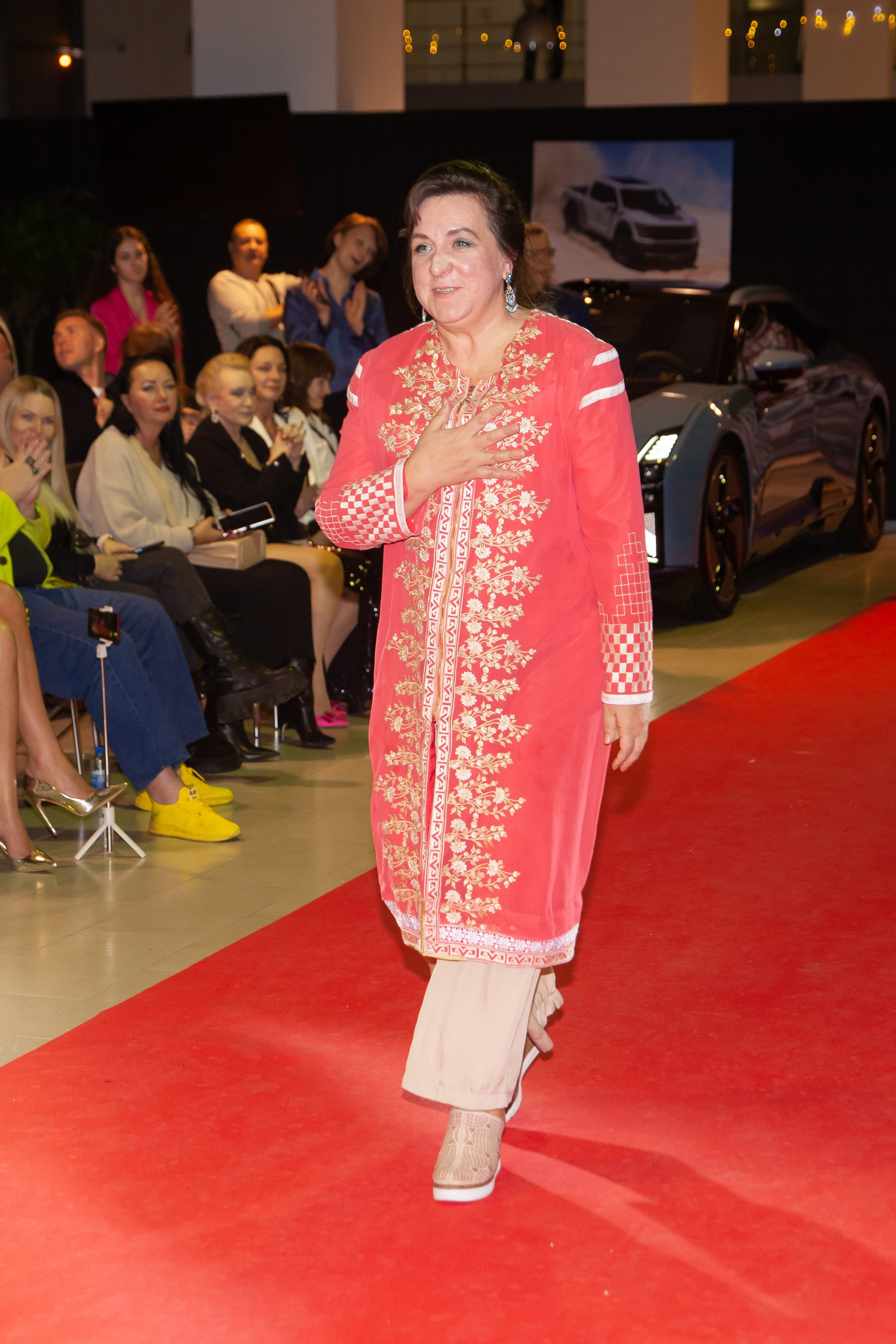 Аллея моды. 22 декабря 2023 г. RRT Пулково. Портретный фотограф в СПб Ирина Маринина