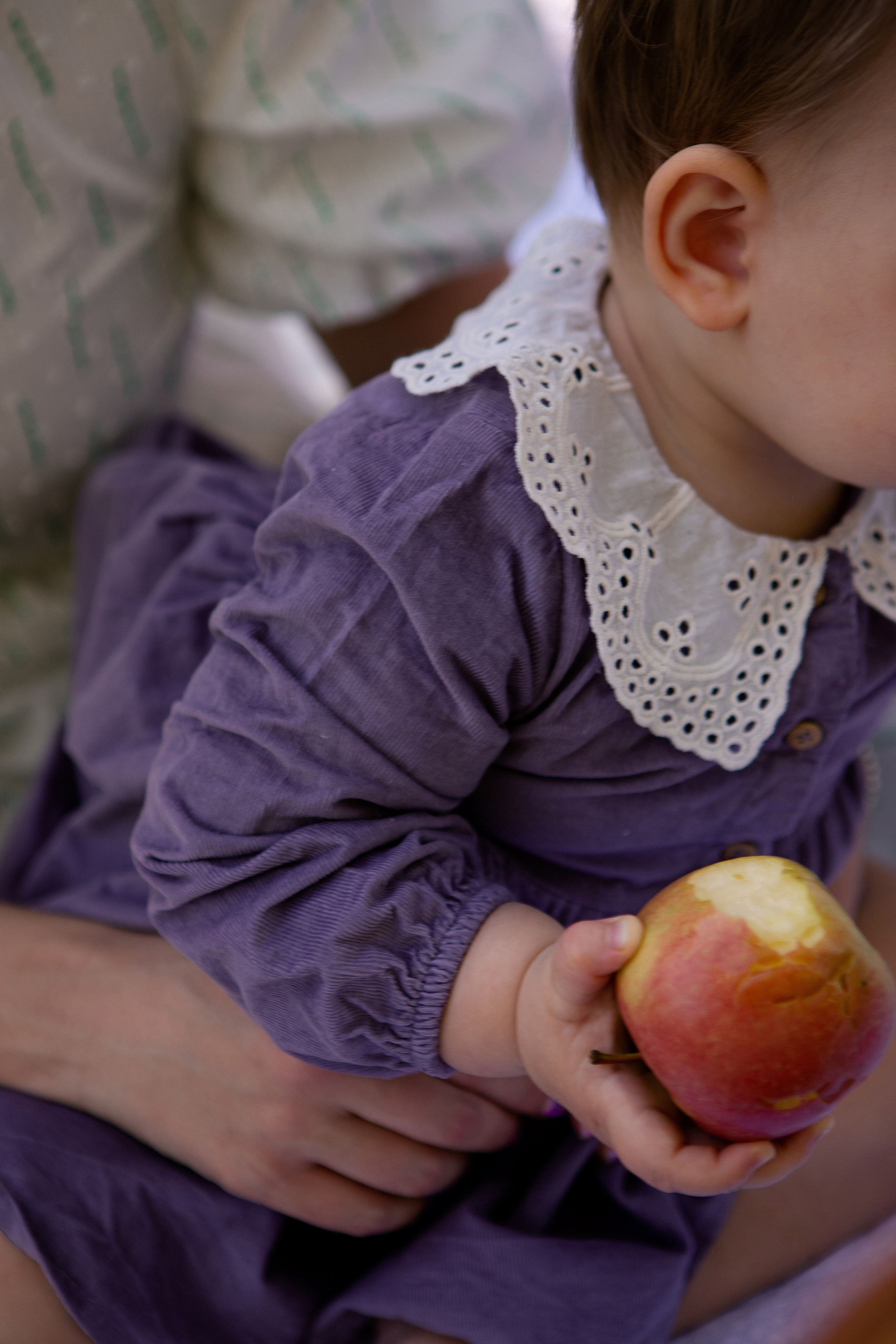 Цветочная история Натальи и ее дочки Луняши. Фотограф в Москве Серегина Екатерина
