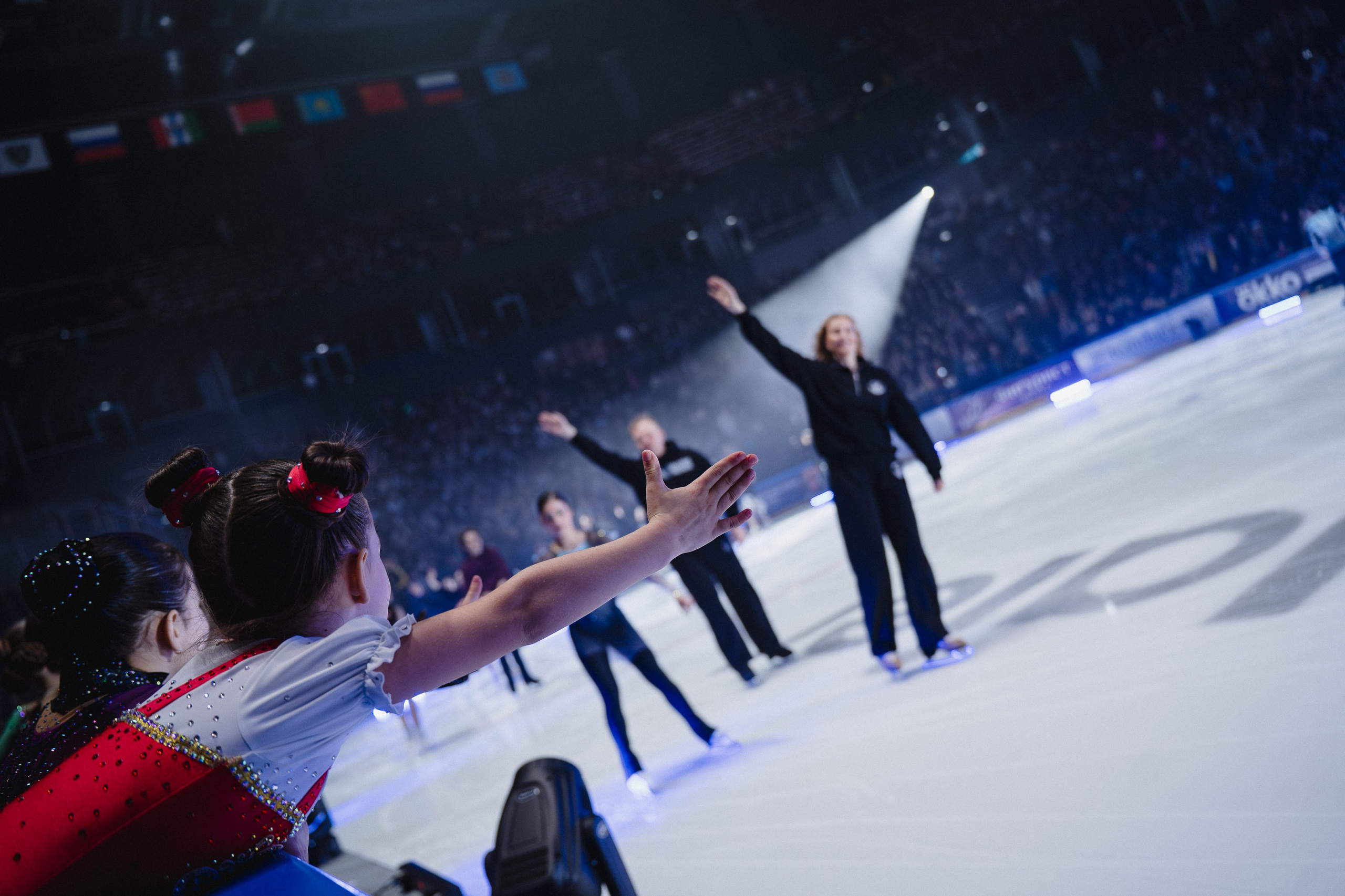 Шоу Этери Тутберидзе в Новосибирске. Воробьева Ксения — Спортивный и танцевальный фотограф Новосибирск