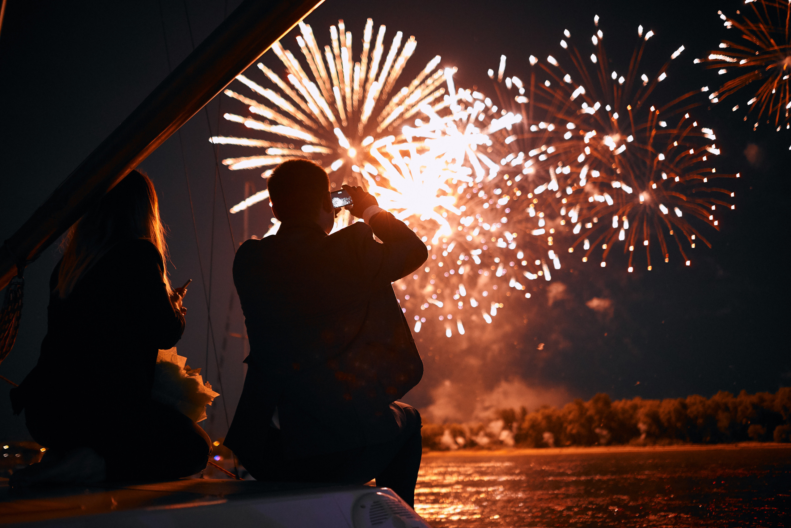 Артём Савиных — профессиональный фотограф в Москве | Репортажи, свадьбы, портреты