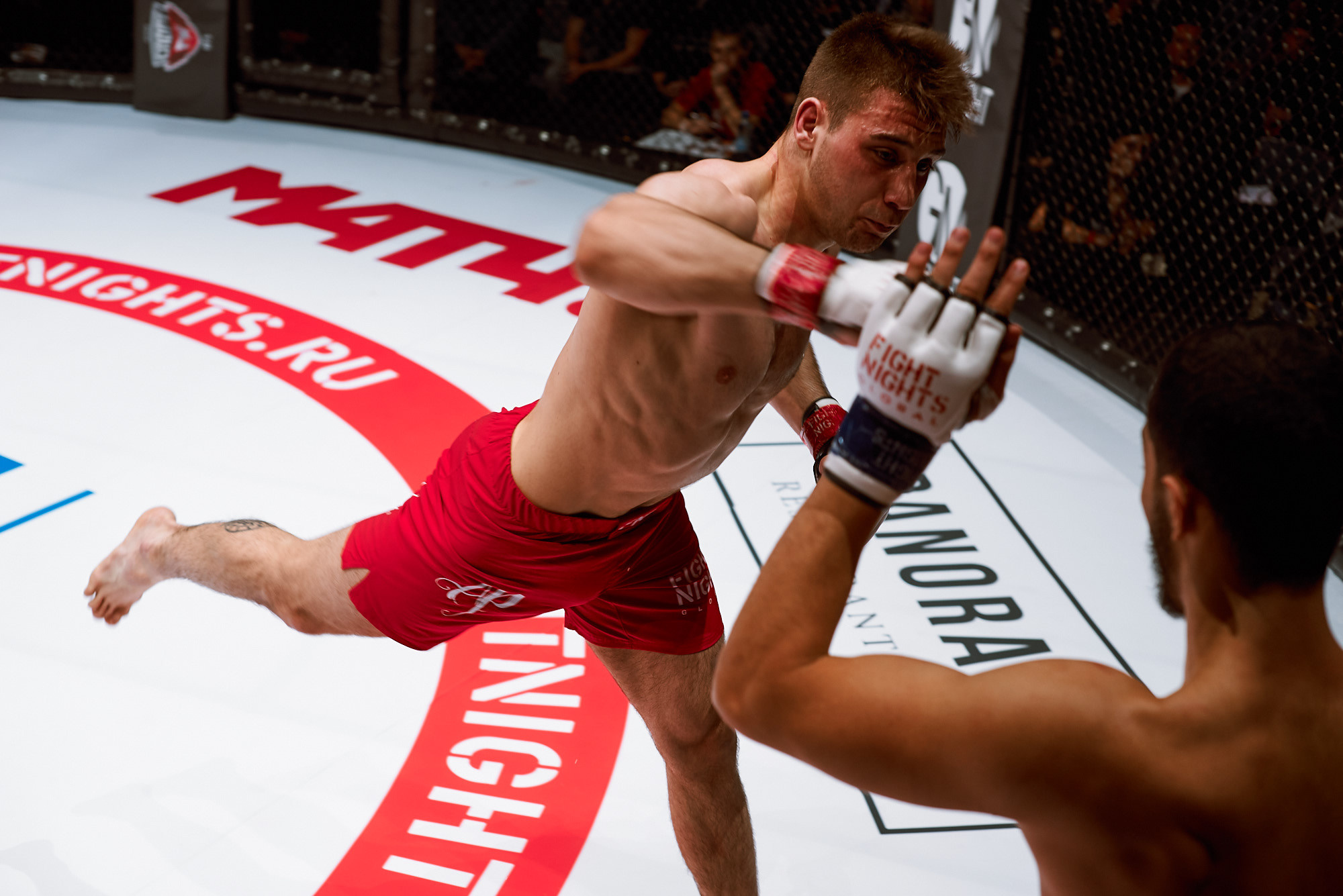 Артём Савиных — профессиональный фотограф в Москве | Репортажи, свадьбы, портреты