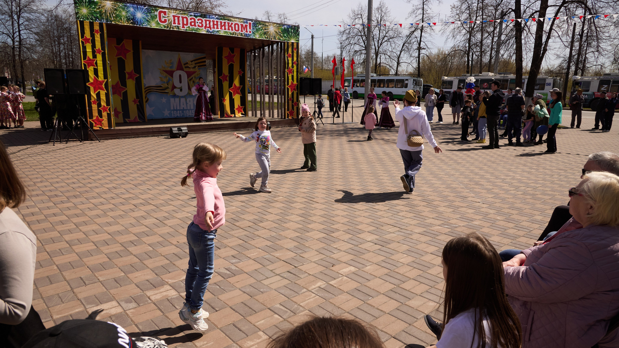 Празднование Дня победы 2024 в г. Ленинск-Кузнецкий. [fXph] Фотограф Масликов Илья. Съёмка мероприятий в Ленинске-Кузнецком
