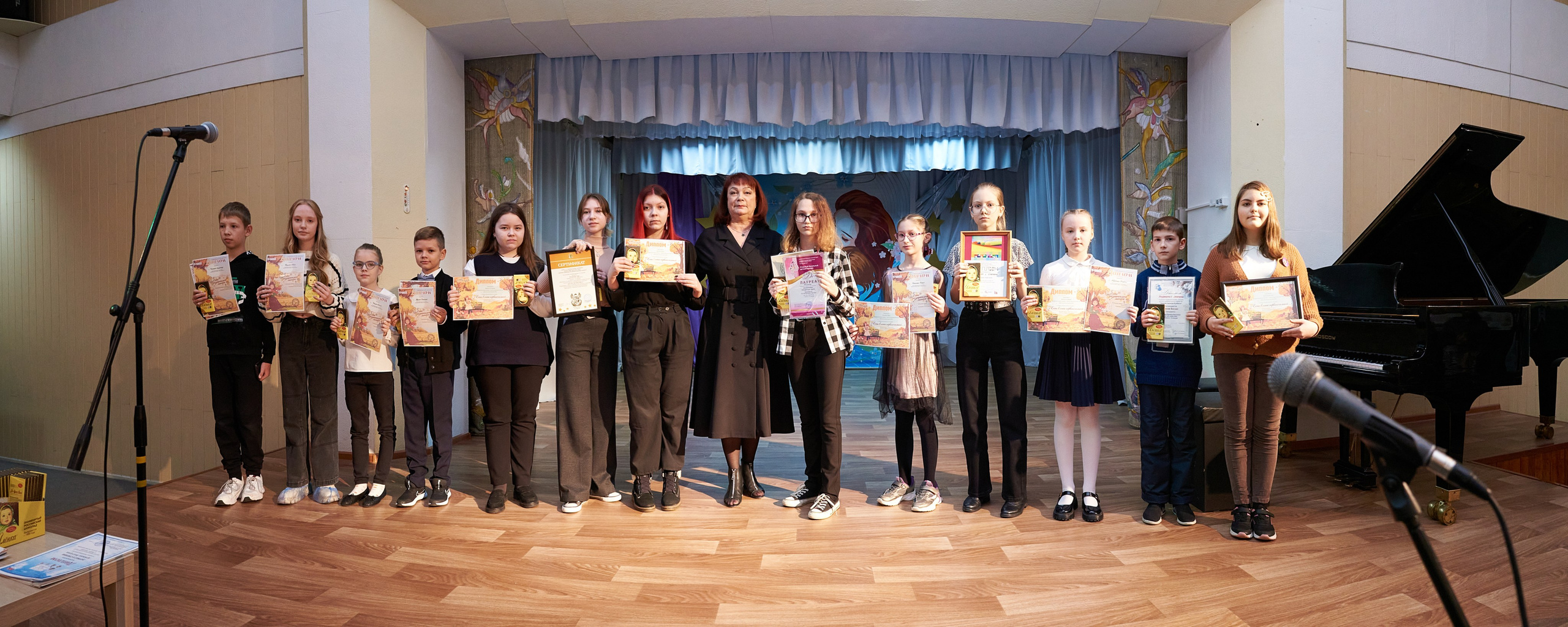 Концерт учащихся ДШИ № 18 ко Дню матери. [fXph] Фотограф Масликов Илья. Съёмка мероприятий в Ленинске-Кузнецком