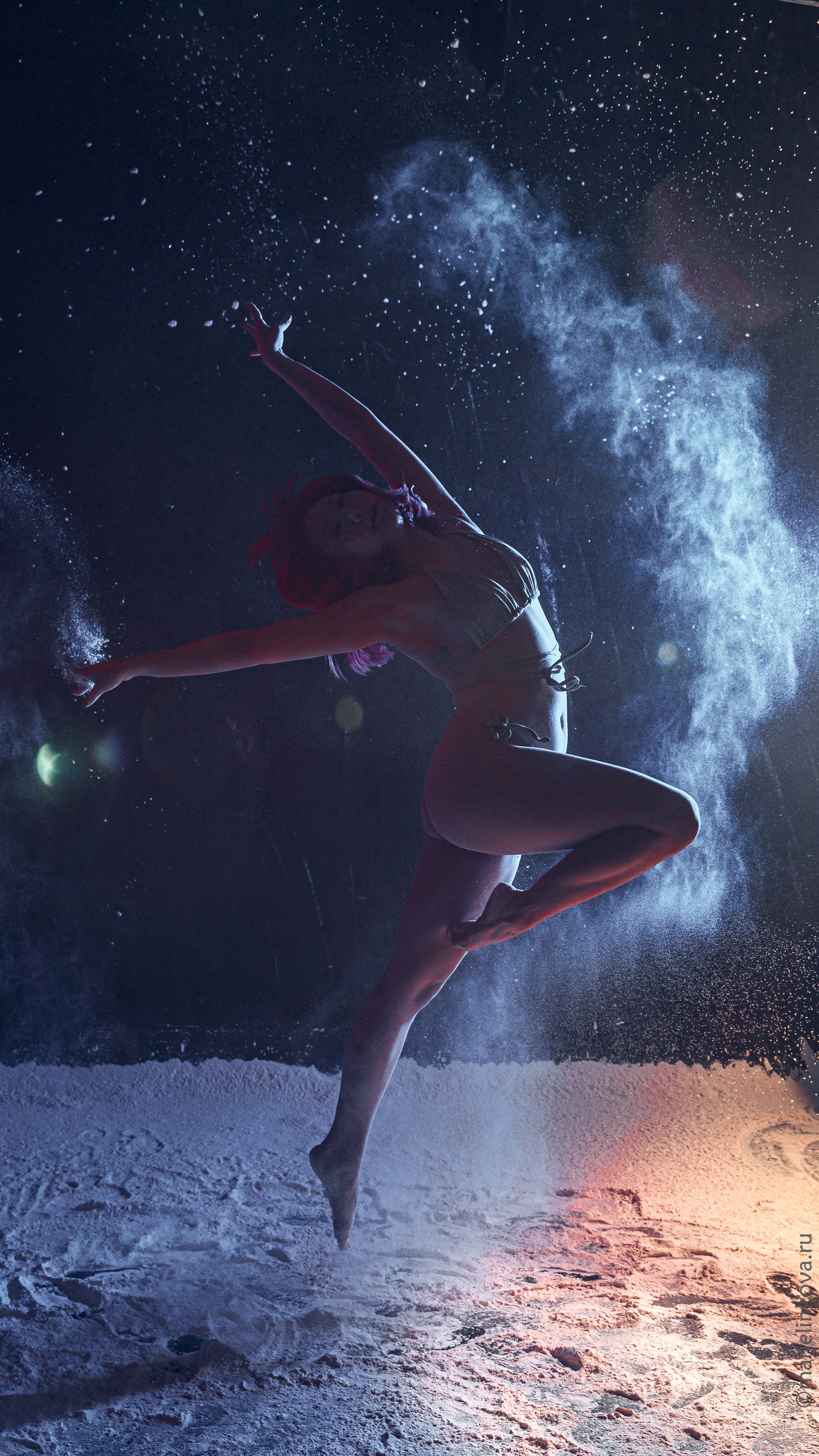 Студийный цветной свет. Профессиональный фотограф в Москве, Подмосковье