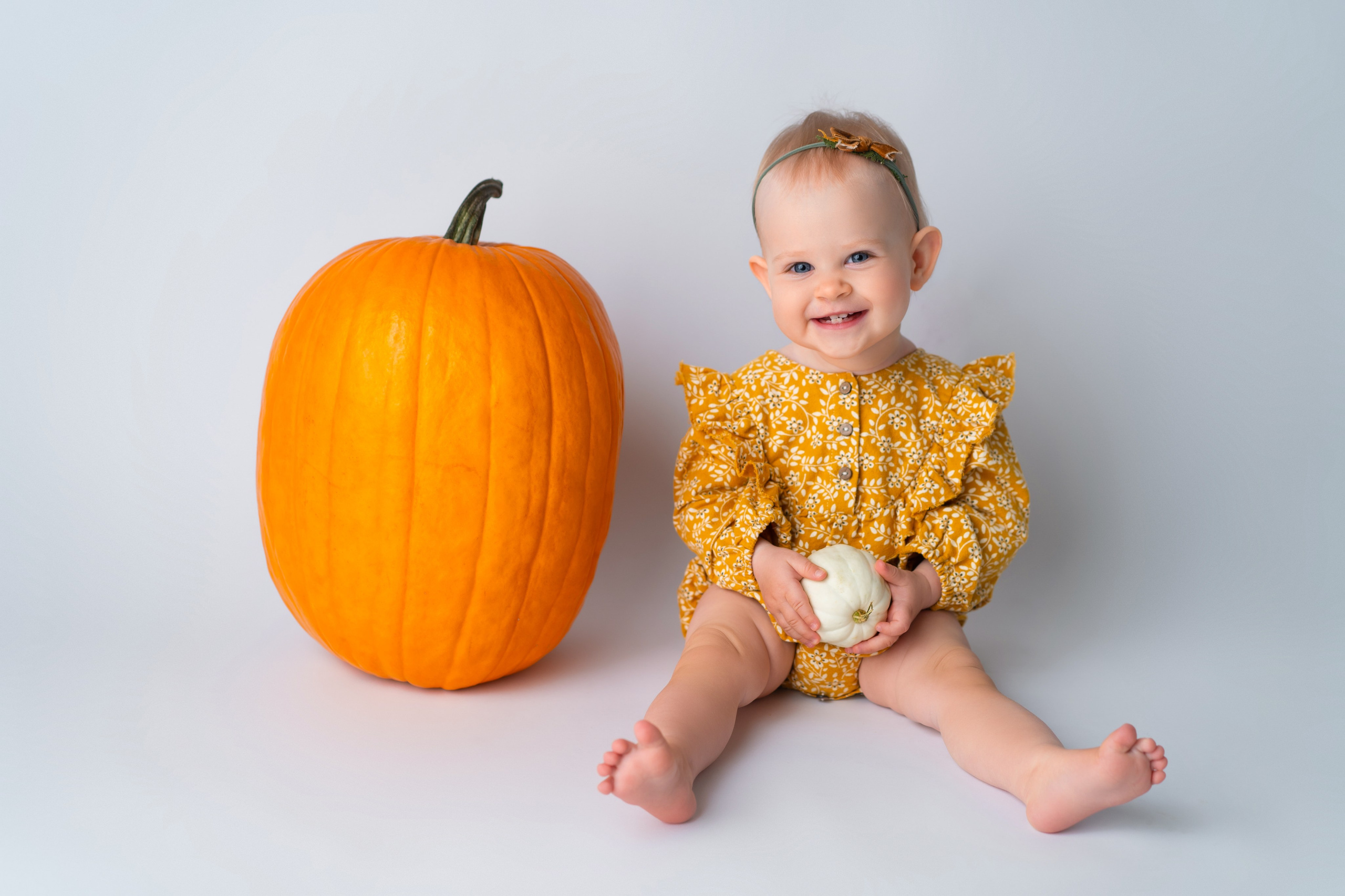 Осенний. Newborn фотограф в Москве — Фотофеи. Съемка новорожденных и детей до года