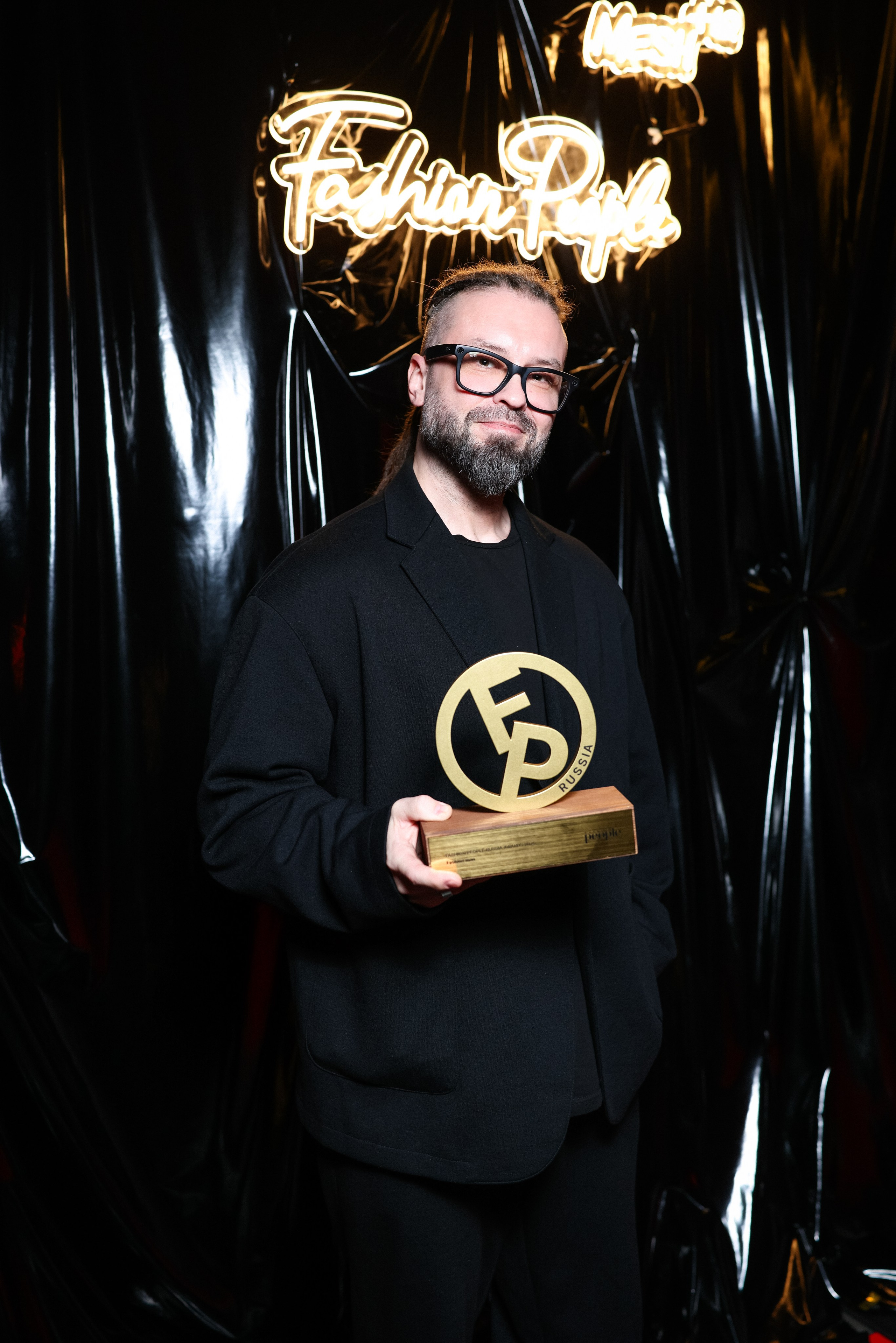 Burito, Город 312, Витта Чиковани, Кравц и другие… на премии Fashion People Russia Awards 2025. Свадебный фотограф в Москве Людмила Яковлева