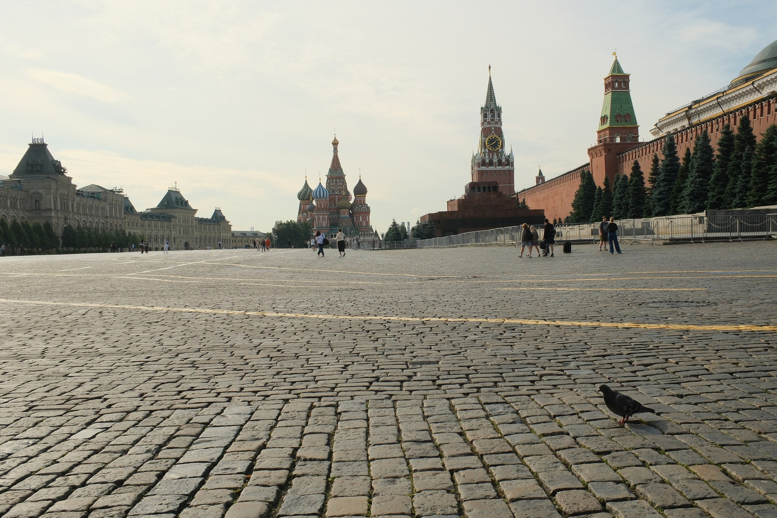 Улица, люди, жизнь…