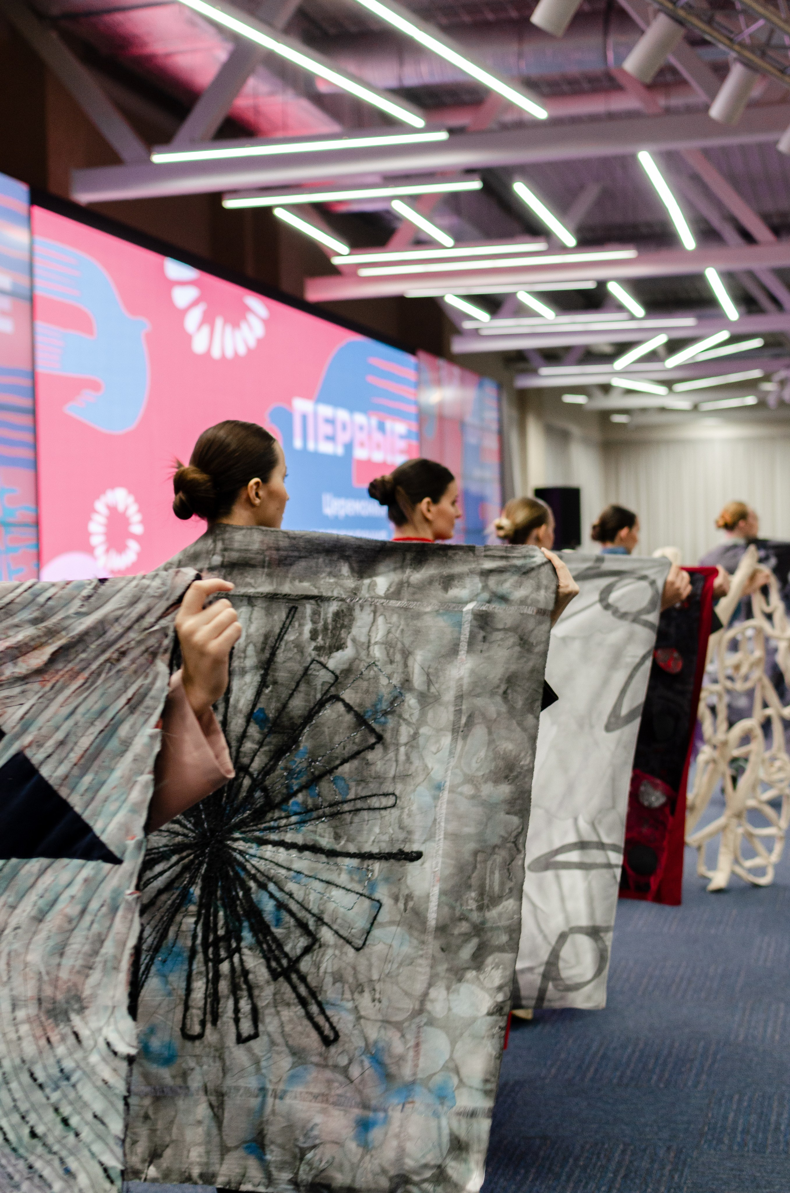 Арт-проект «Первые» | 29.11.2024. Фотограф в Омске Елизавета Кириллова