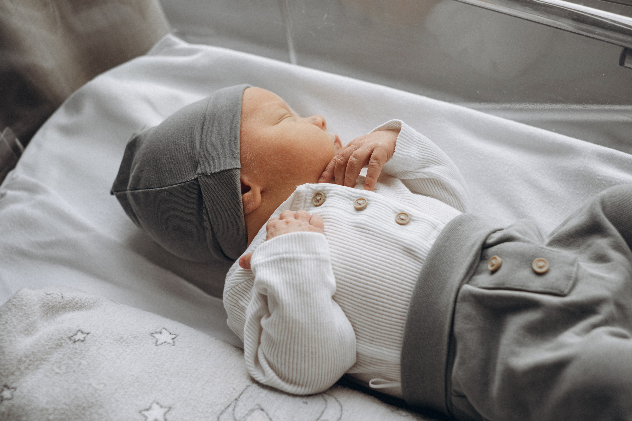 Выписка Тони, Саши и Гаврюши. Семейный и детский фотограф в Санкт-Петербурге