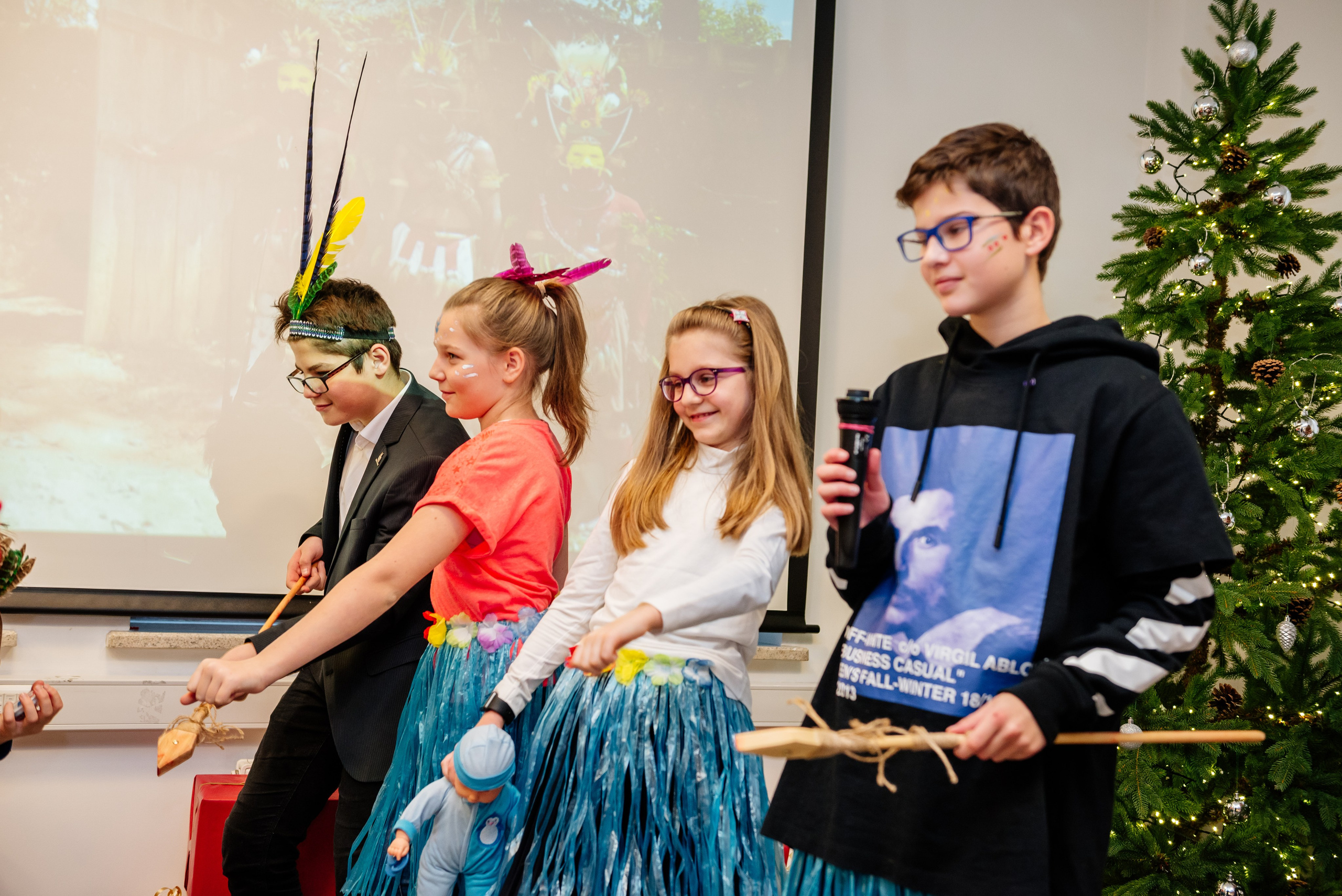Английская школа. Study Lab. Фотограф LANA STIL. Семейный, репортажный фотограф, студия. Женский, мужской портрет. Фотографирую территориально в г. Королев, Москва, МО