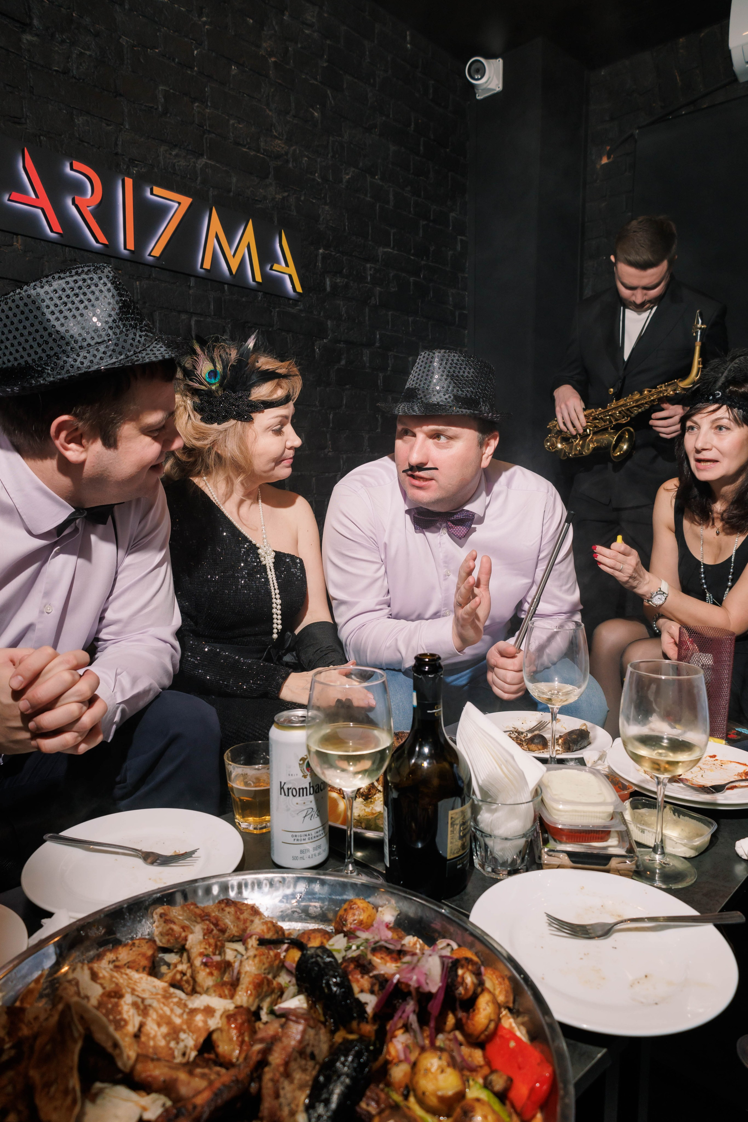 День Рождения в лофт-пространстве. Фотограф в Москве Дмитрий Емельянов