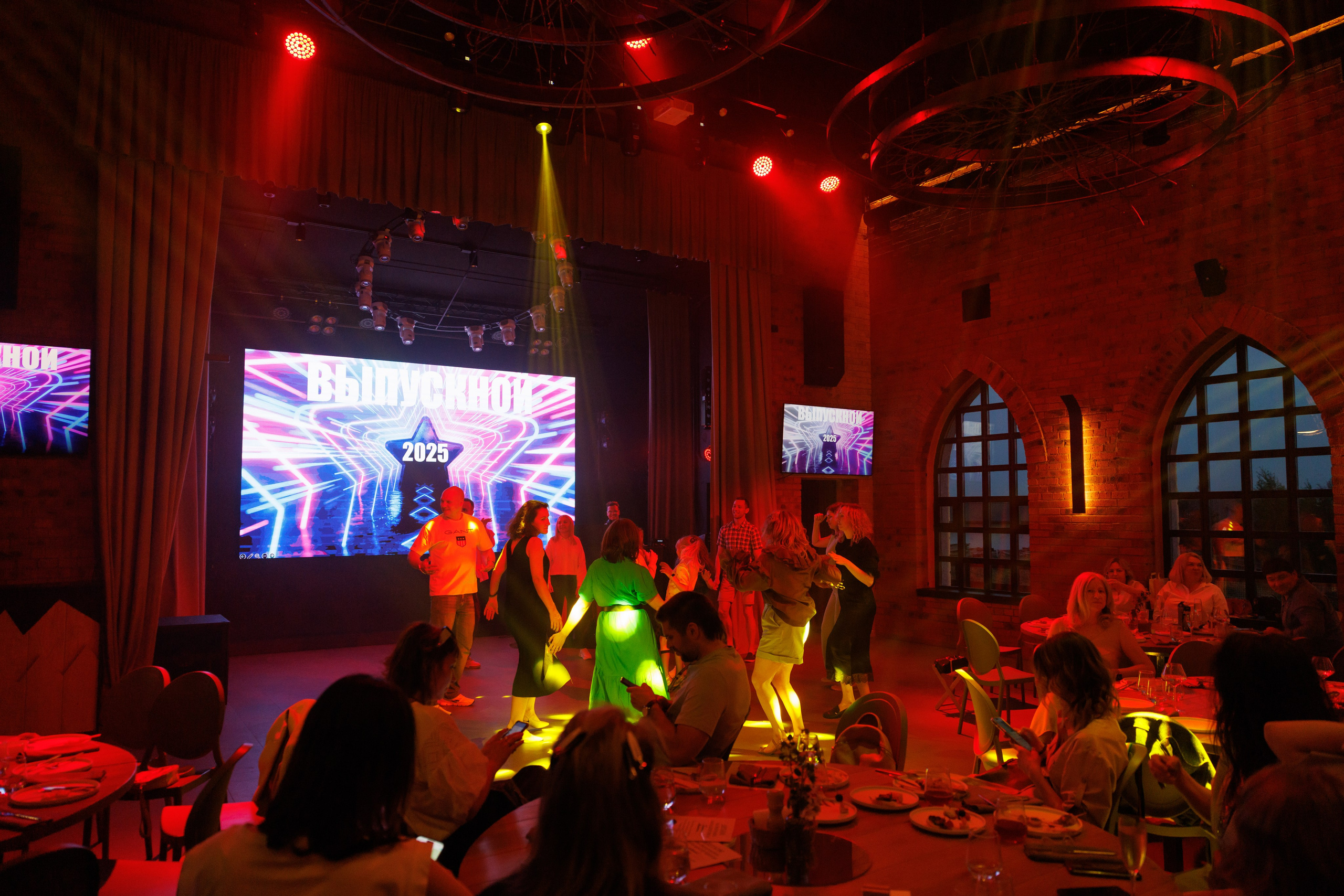 Выпускные Шамони. Фотограф в Красноярске Евдокимова Анастасия