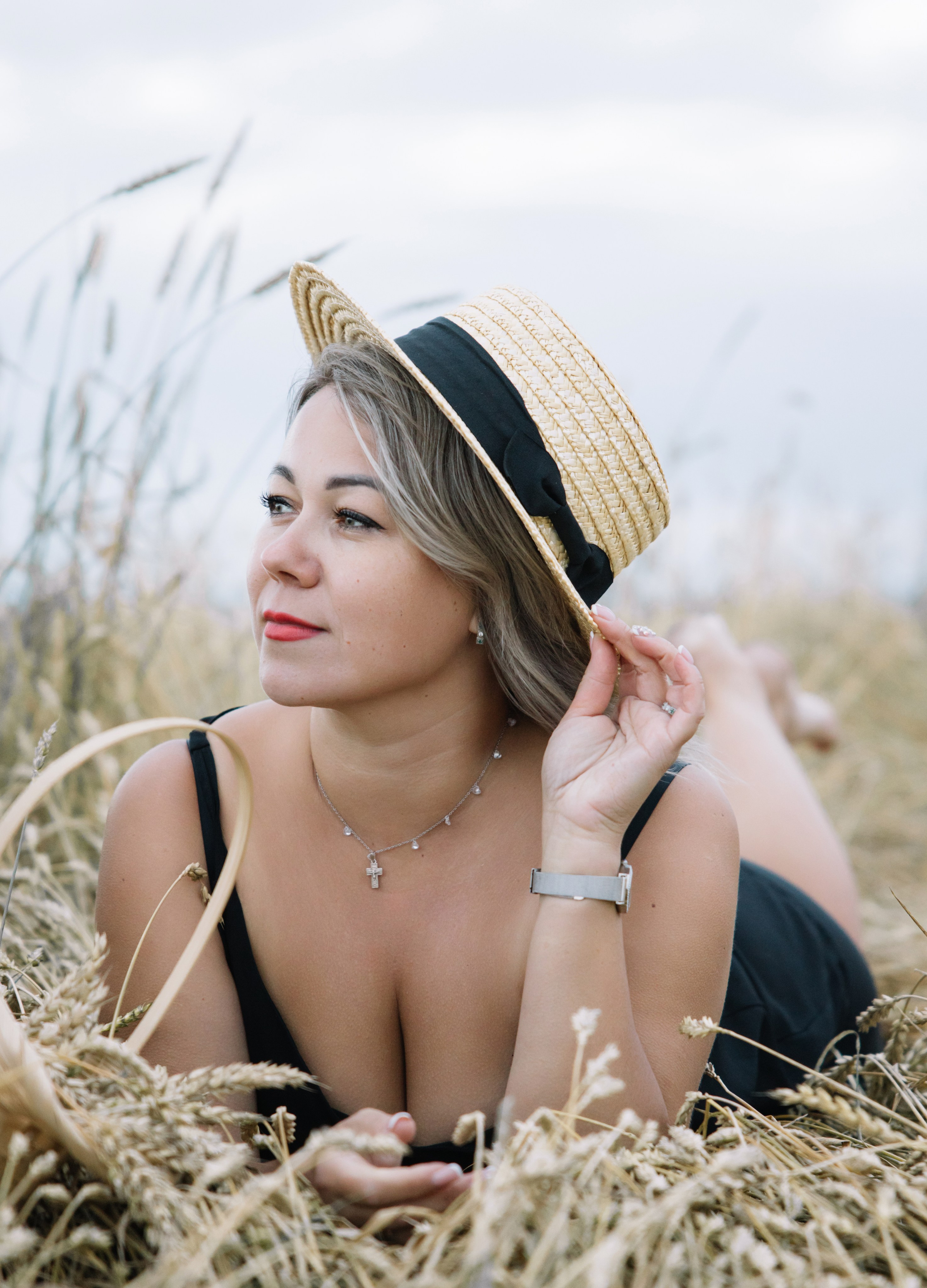 Кристина в Подсолнухах. Фотограф в Красноярске Евдокимова Анастасия